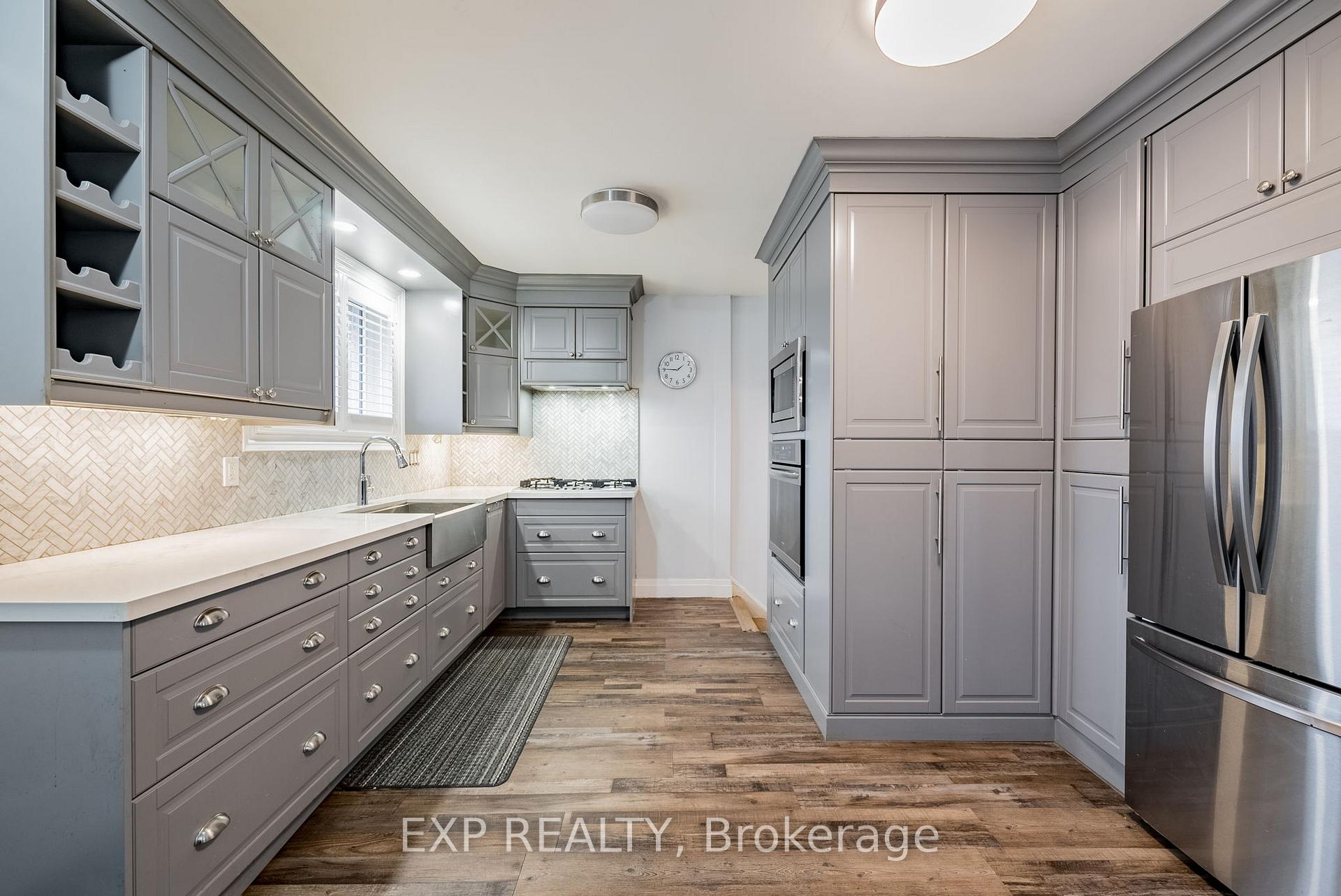Photo 4 of 657 Lakeview Avenue, Oshawa, Lakeview — HOMEH