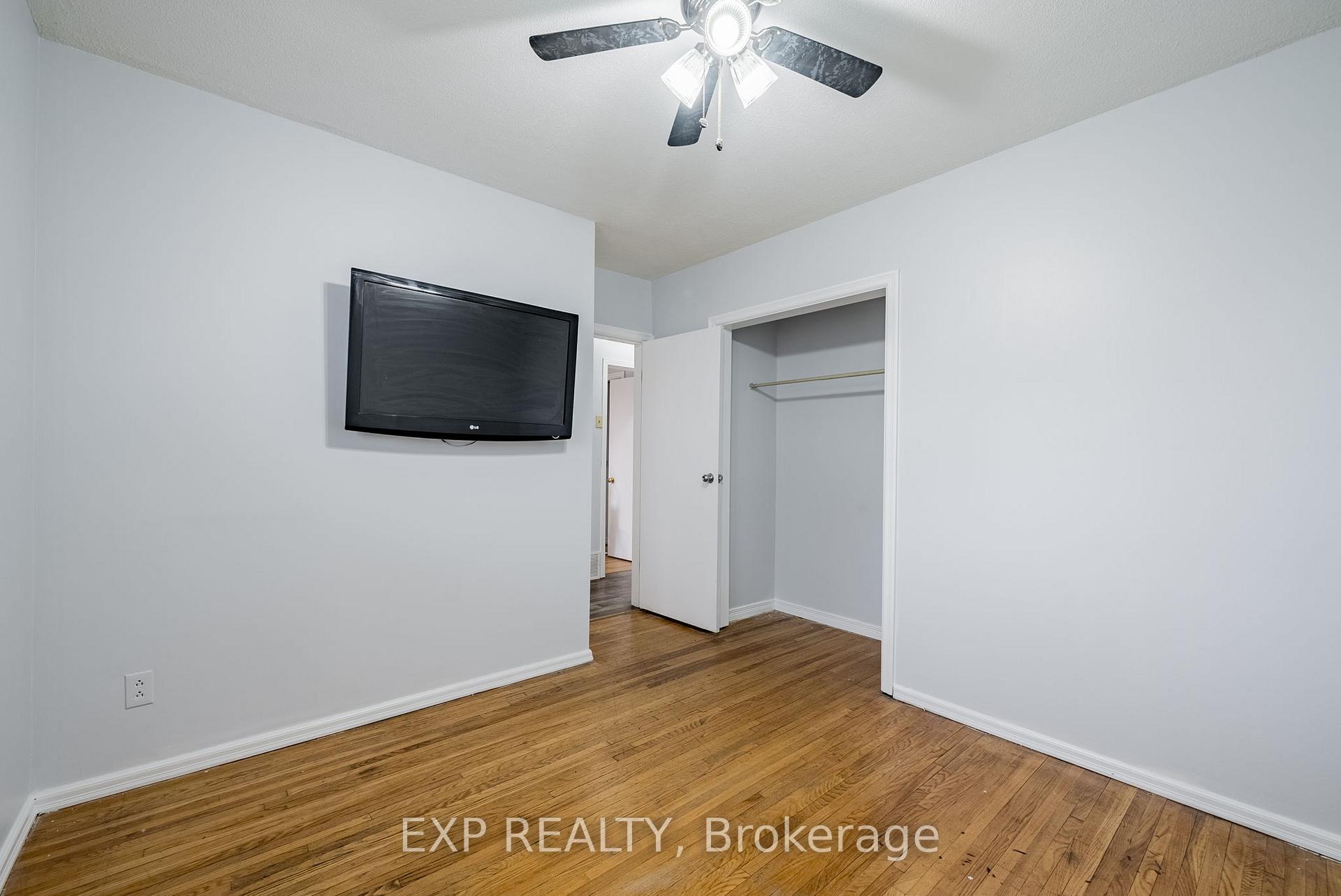 Photo 12 of 657 Lakeview Avenue, Oshawa, Lakeview — HOMEH