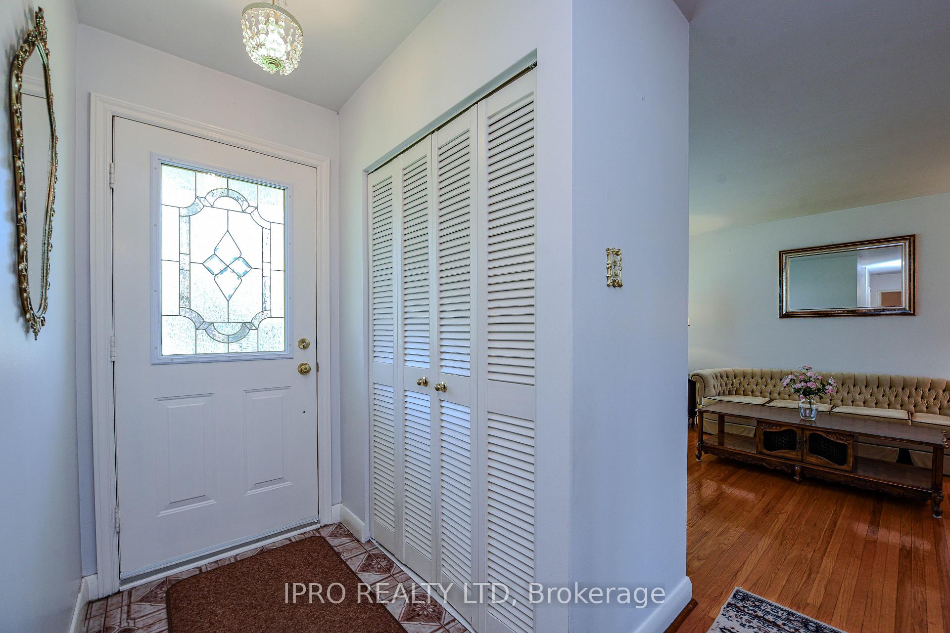 Photo 4 of 13 Morpeth Road, Brampton, Brampton East — HOMEH