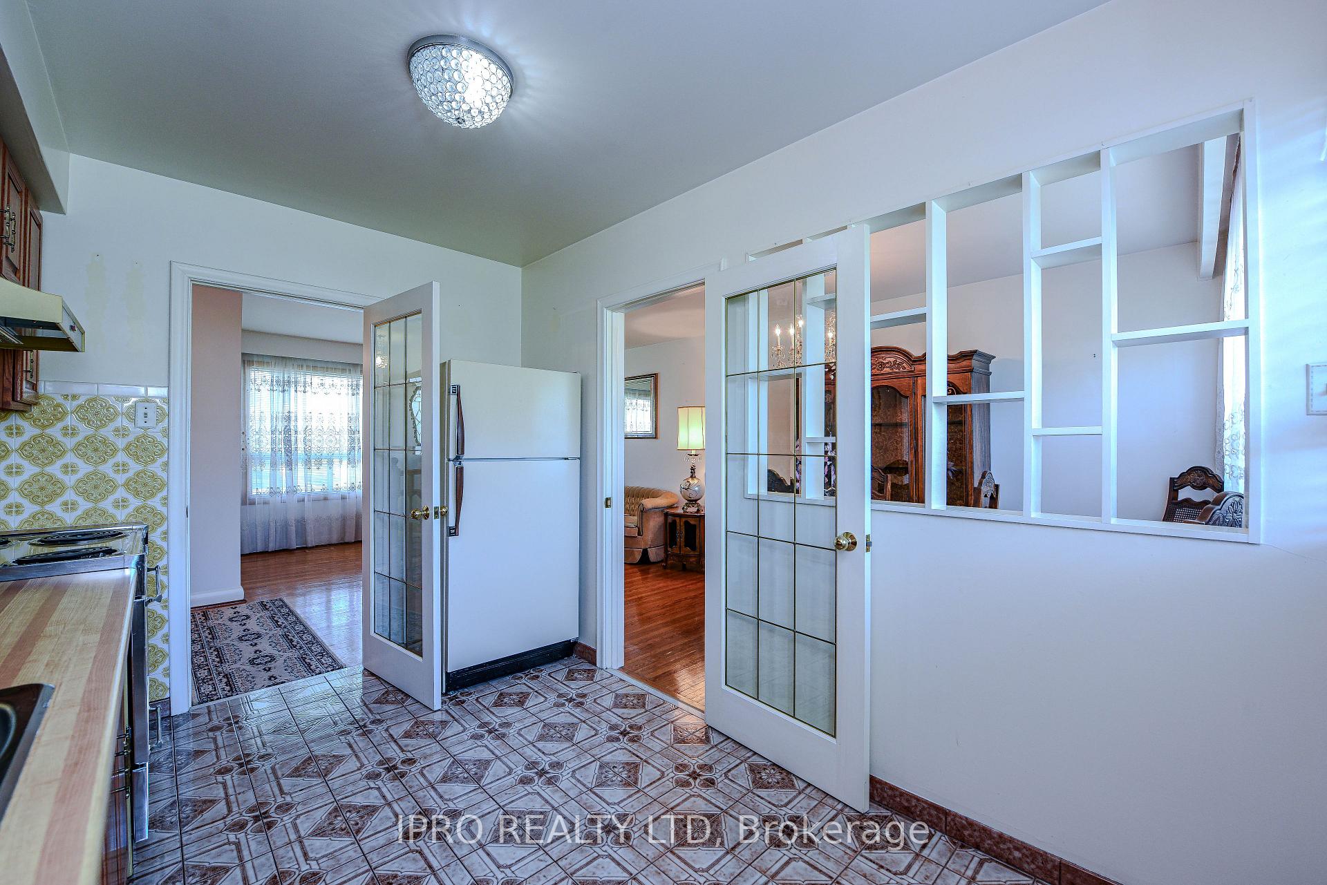 Photo 17 of 13 Morpeth Road, Brampton, Brampton East — HOMEH