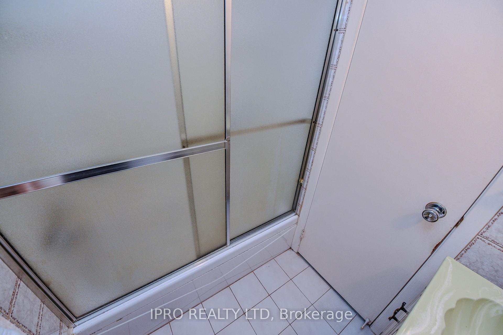 Photo 36 of 13 Morpeth Road, Brampton, Brampton East — HOMEH