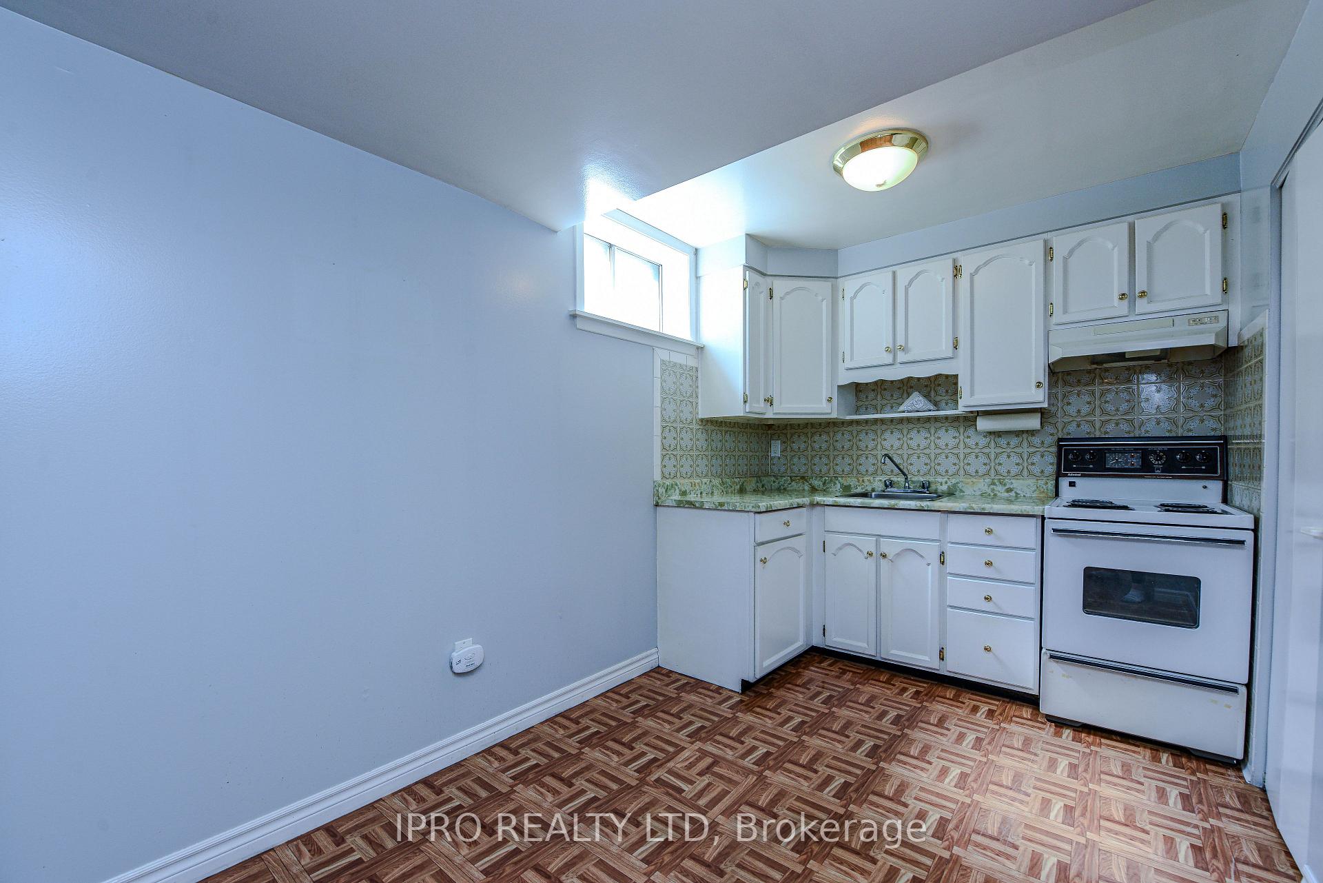 Photo 38 of 13 Morpeth Road, Brampton, Brampton East — HOMEH
