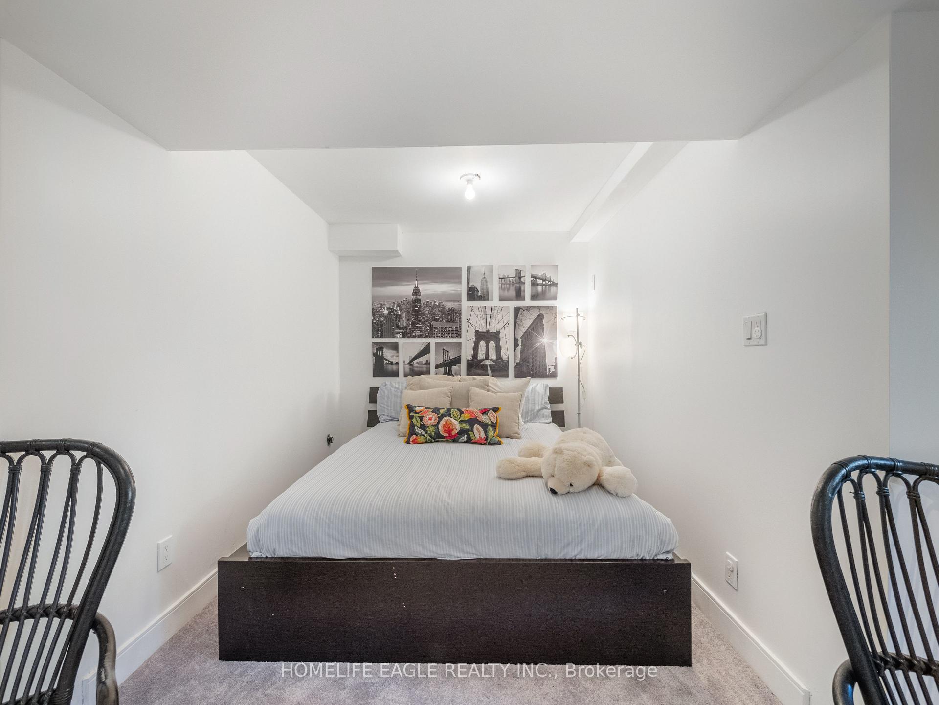 Photo 19 of 39 Walkview Crescent, Richmond Hill, Oak Ridges — HOMEH