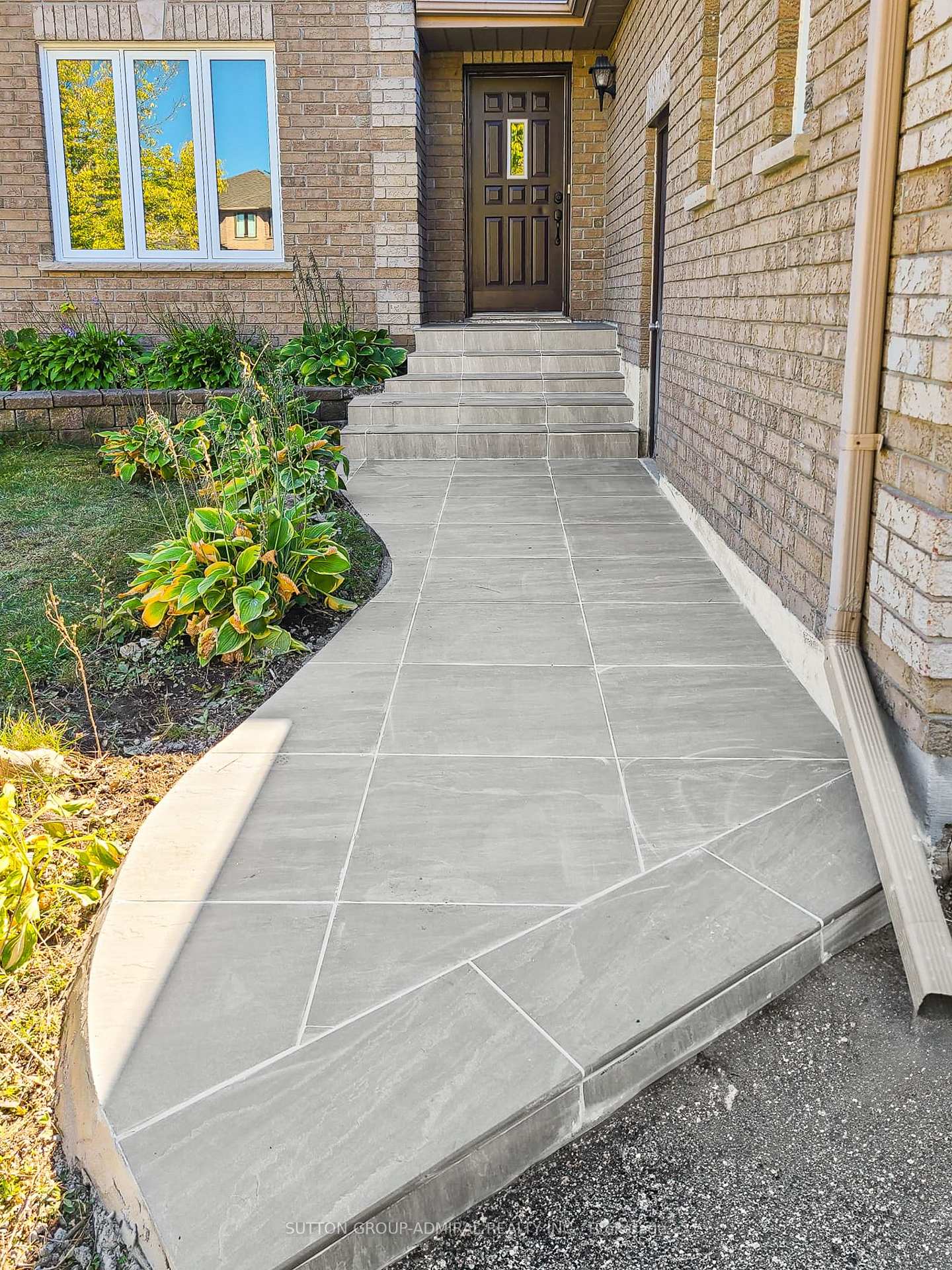 Photo 5 of 103 Country Lane, Barrie, Painswick South — HOMEH