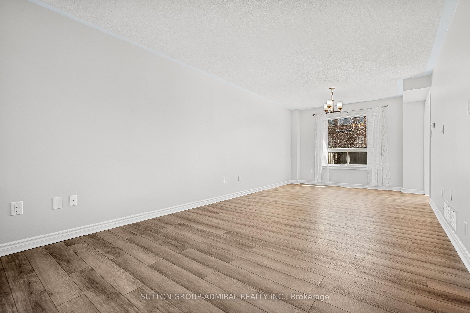Photo 7 of 103 Country Lane, Barrie, Painswick South — HOMEH