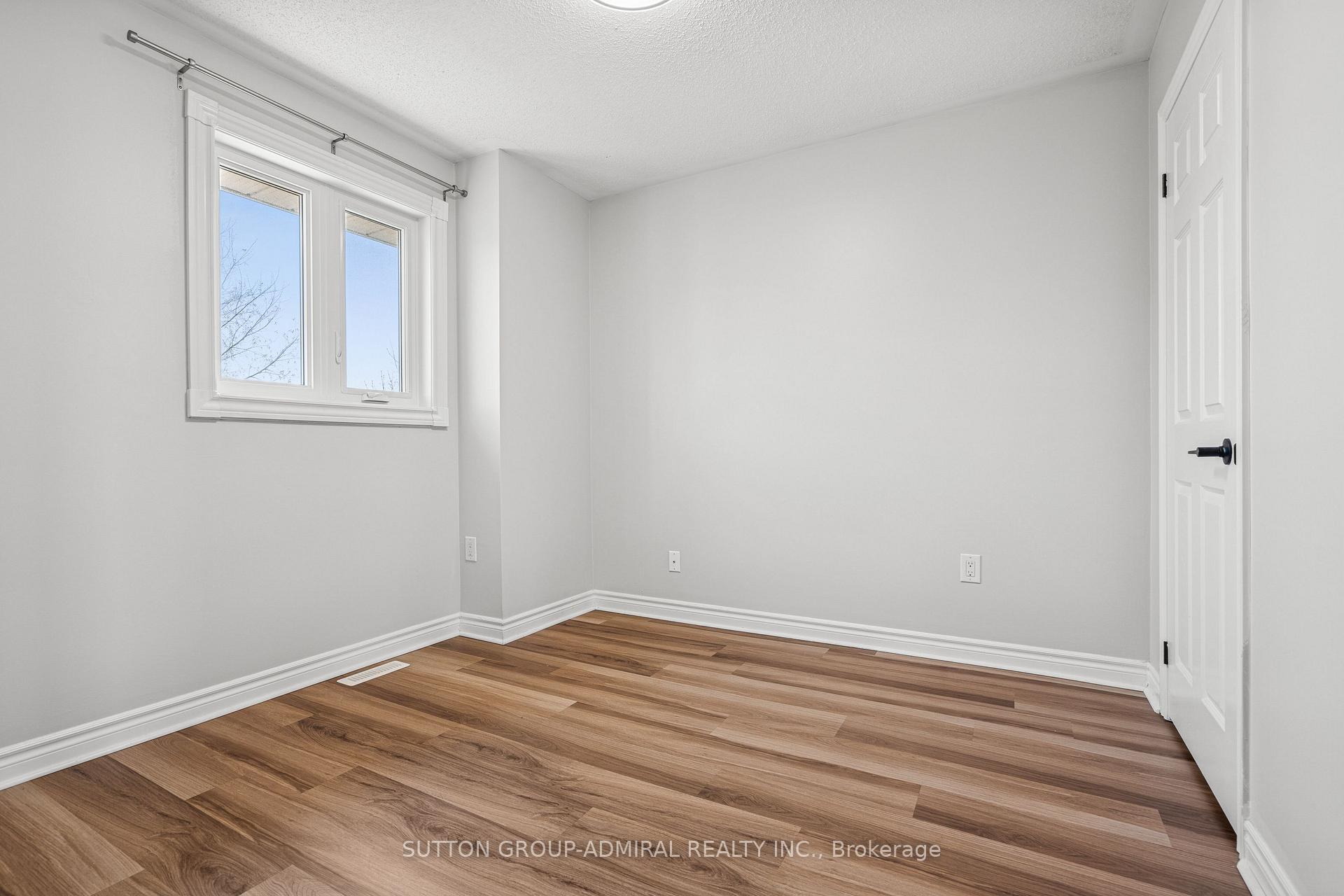 Photo 18 of 103 Country Lane, Barrie, Painswick South — HOMEH