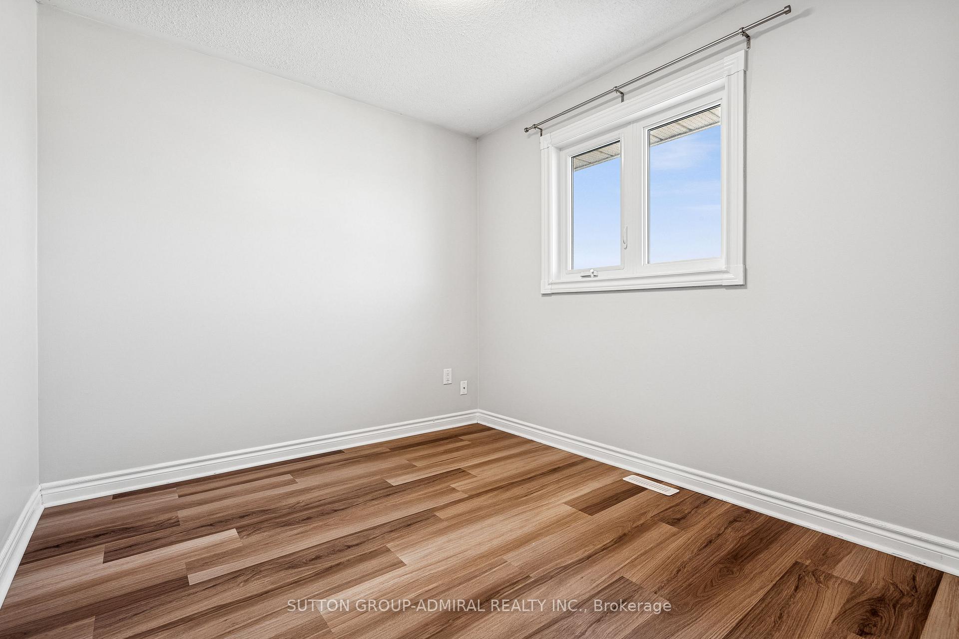 Photo 20 of 103 Country Lane, Barrie, Painswick South — HOMEH