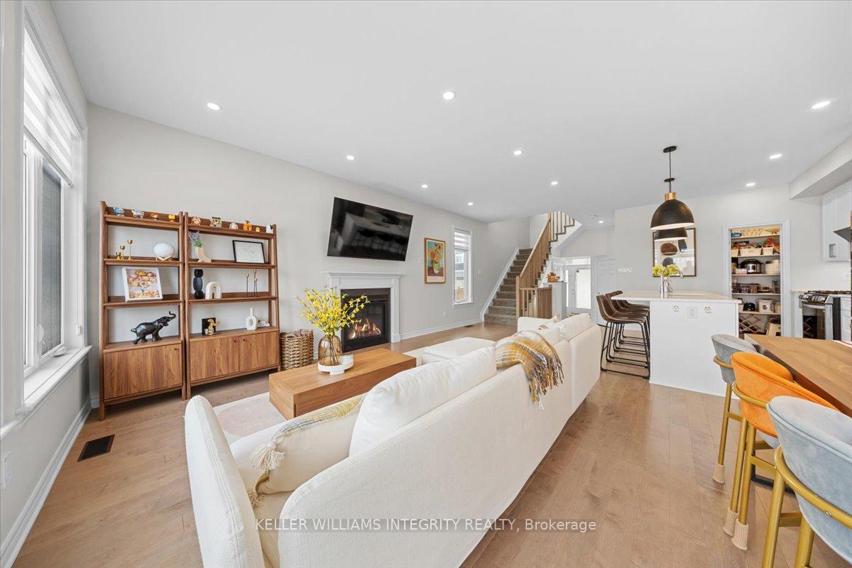Photo 9 of 510 Sonmarg Crescent, Ottawa, Barrhaven - Half Moon Bay — HOMEH