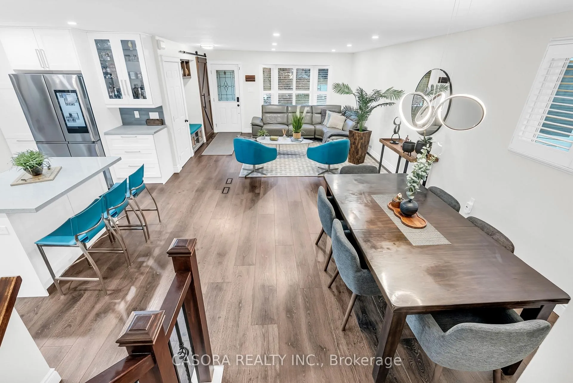 Photo 8 of 42 Sutton Court, Hamilton, Stoney Creek Mountain — HOMEH
