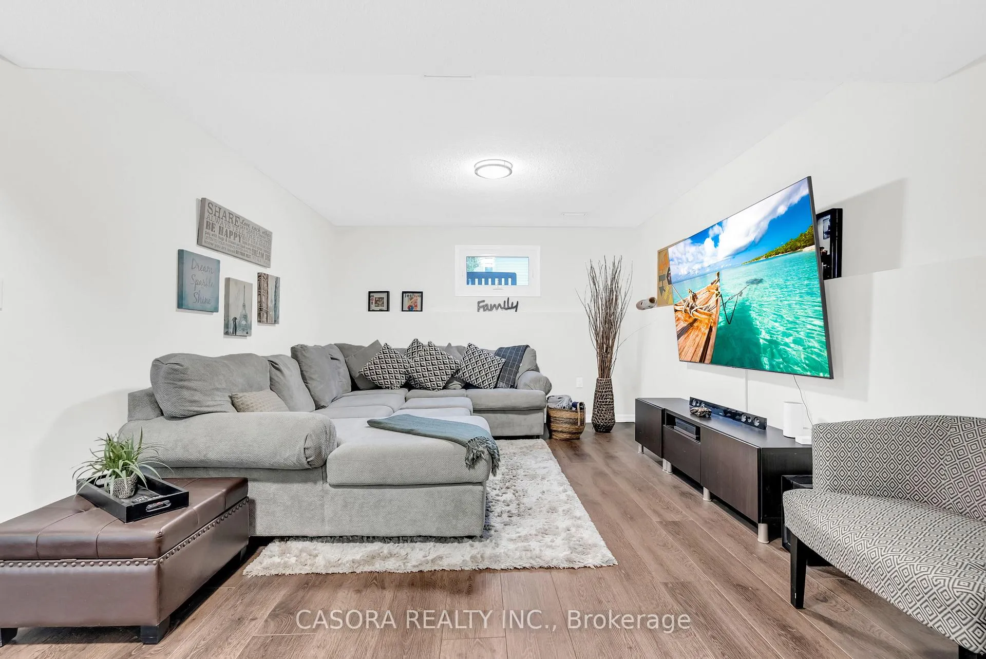 Photo 26 of 42 Sutton Court, Hamilton, Stoney Creek Mountain — HOMEH