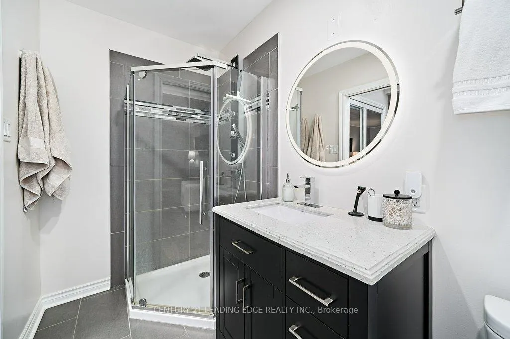 Photo 28 of 25 Eileen Drive, Barrie, Allandale Heights — HOMEH