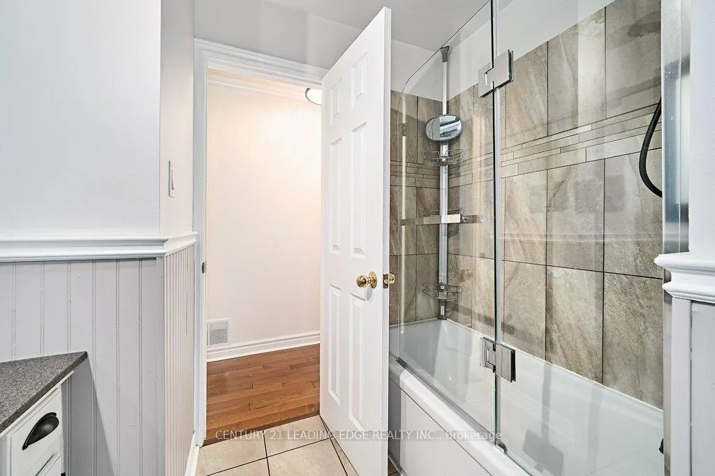 Photo 30 of 25 Eileen Drive, Barrie, Allandale Heights — HOMEH