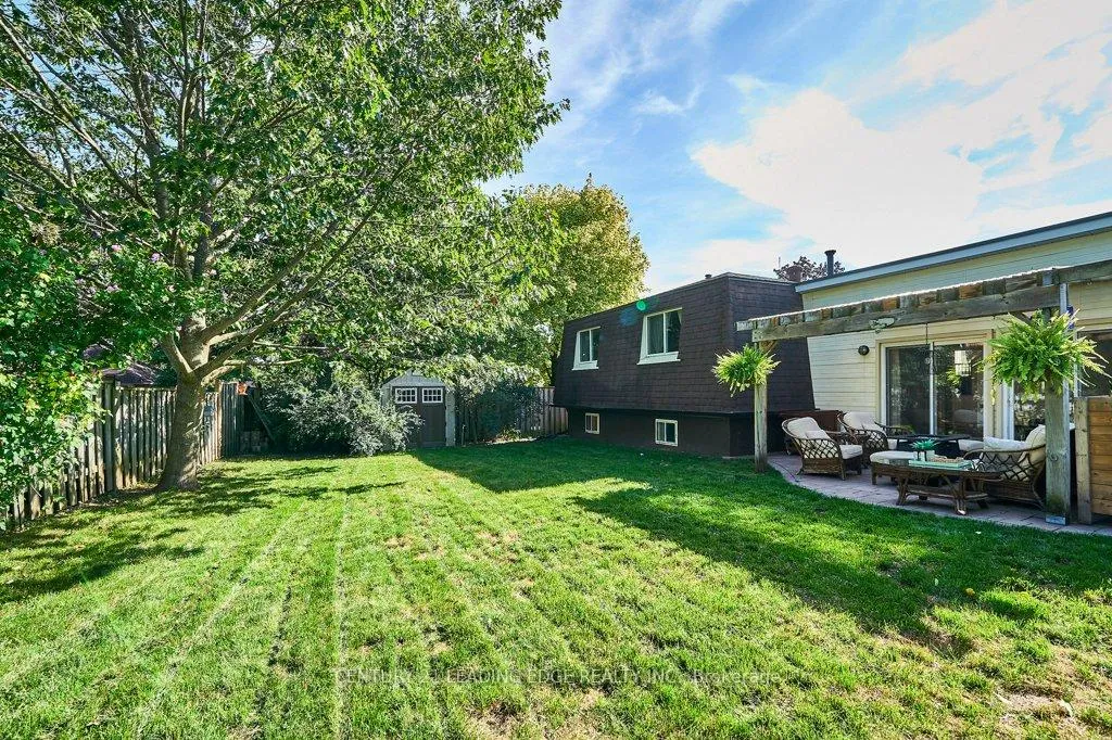 Photo 44 of 25 Eileen Drive, Barrie, Allandale Heights — HOMEH