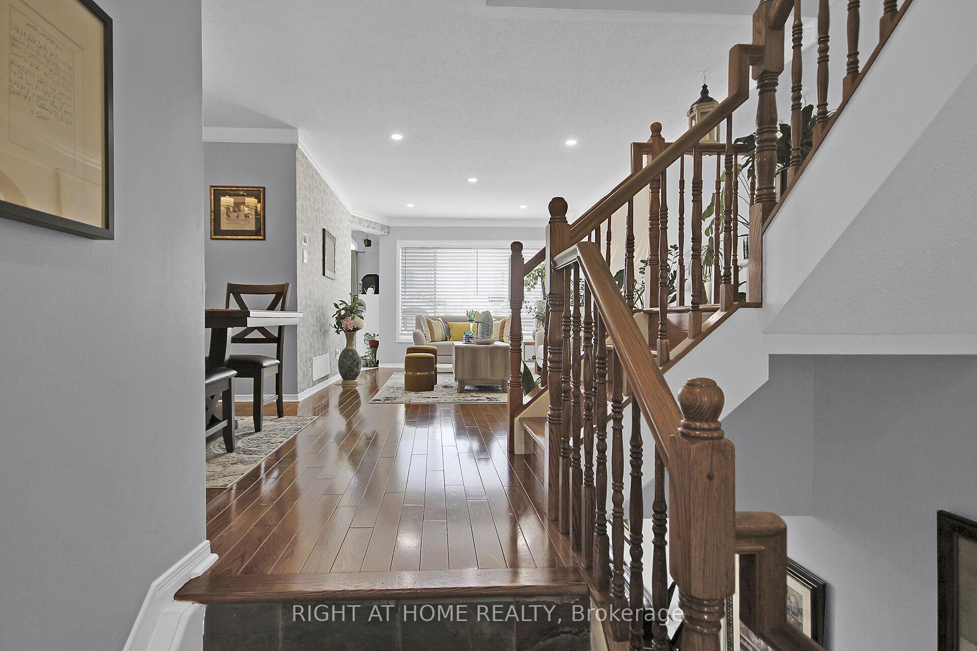 Photo 6 of 6 Watts Street, Ottawa, Barrhaven - Longfields — HOMEH