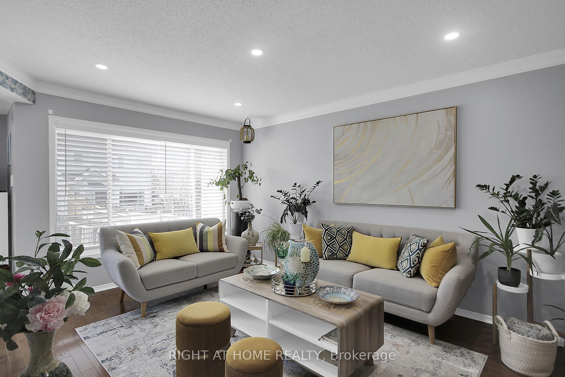 Photo 10 of 6 Watts Street, Ottawa, Barrhaven - Longfields — HOMEH