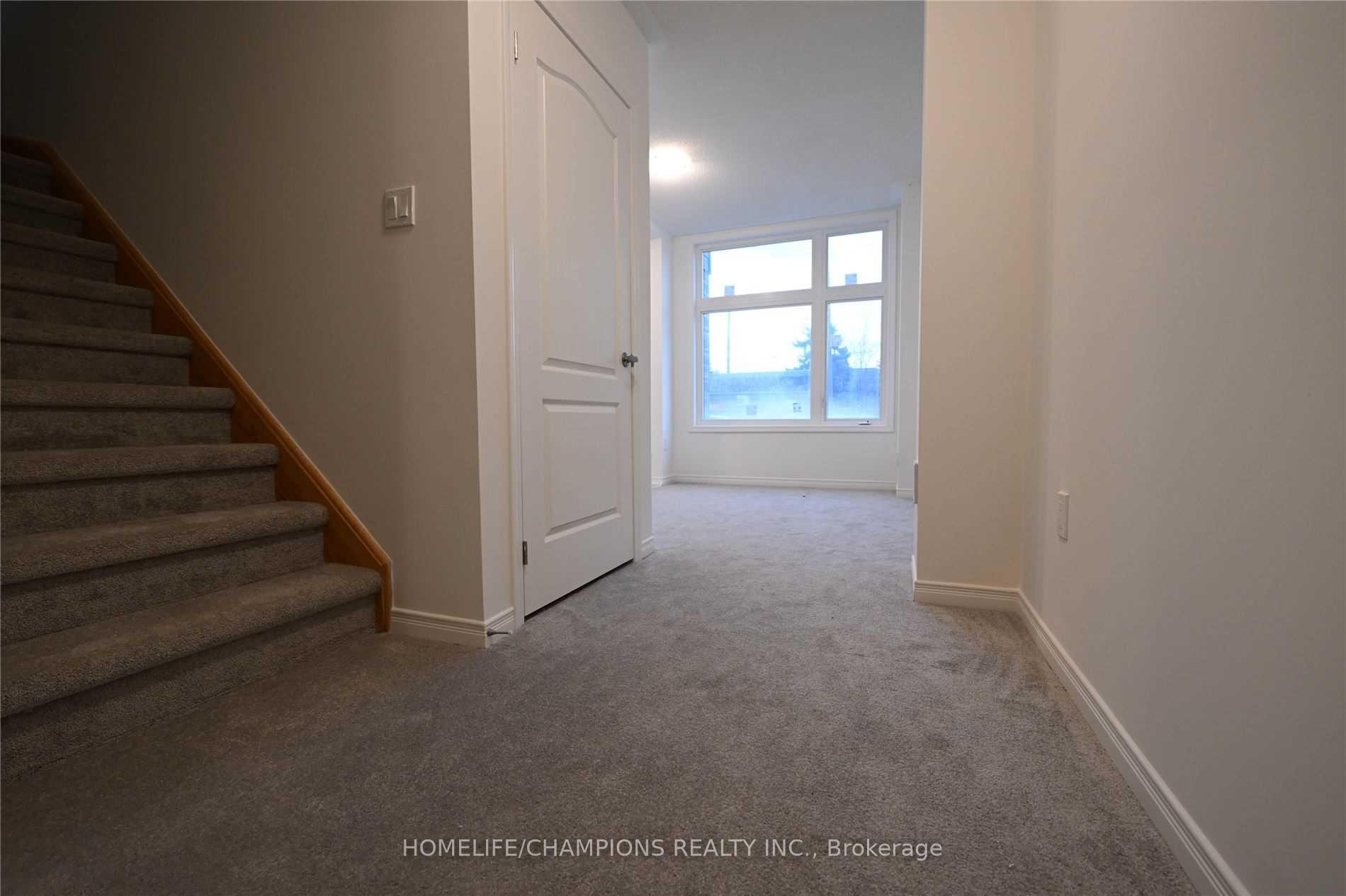 Photo 5 of 1435 Coral Springs Path, Oshawa, Taunton — HOMEH