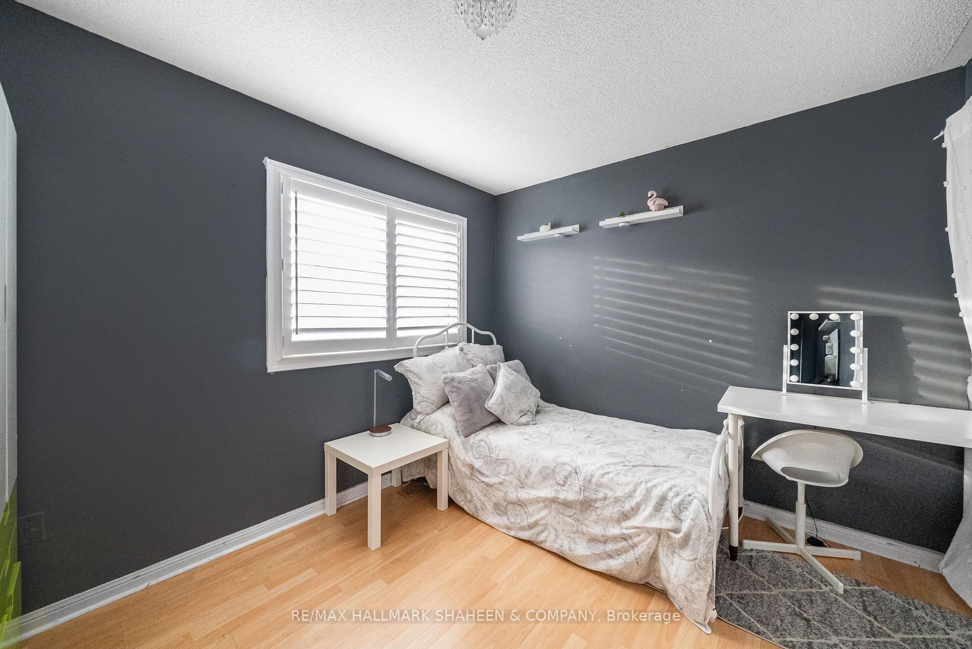 Photo 22 of 32 Rowland Street, Brampton, Fletcher's Meadow — HOMEH