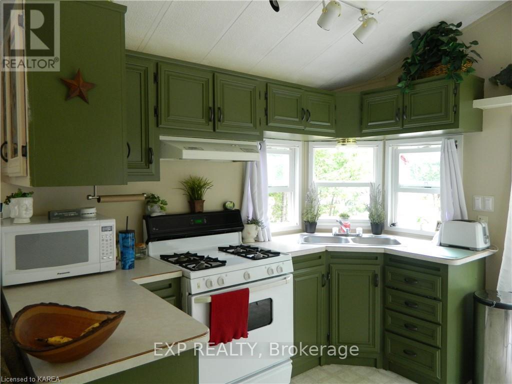 Photo 7 of 11579 Highway 509, Frontenac, Frontenac North — HOMEH