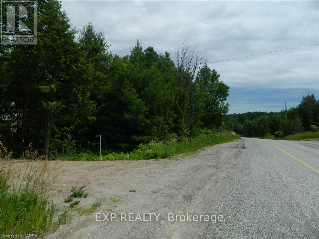 Photo 26 of 11579 Highway 509, Frontenac, Frontenac North — HOMEH