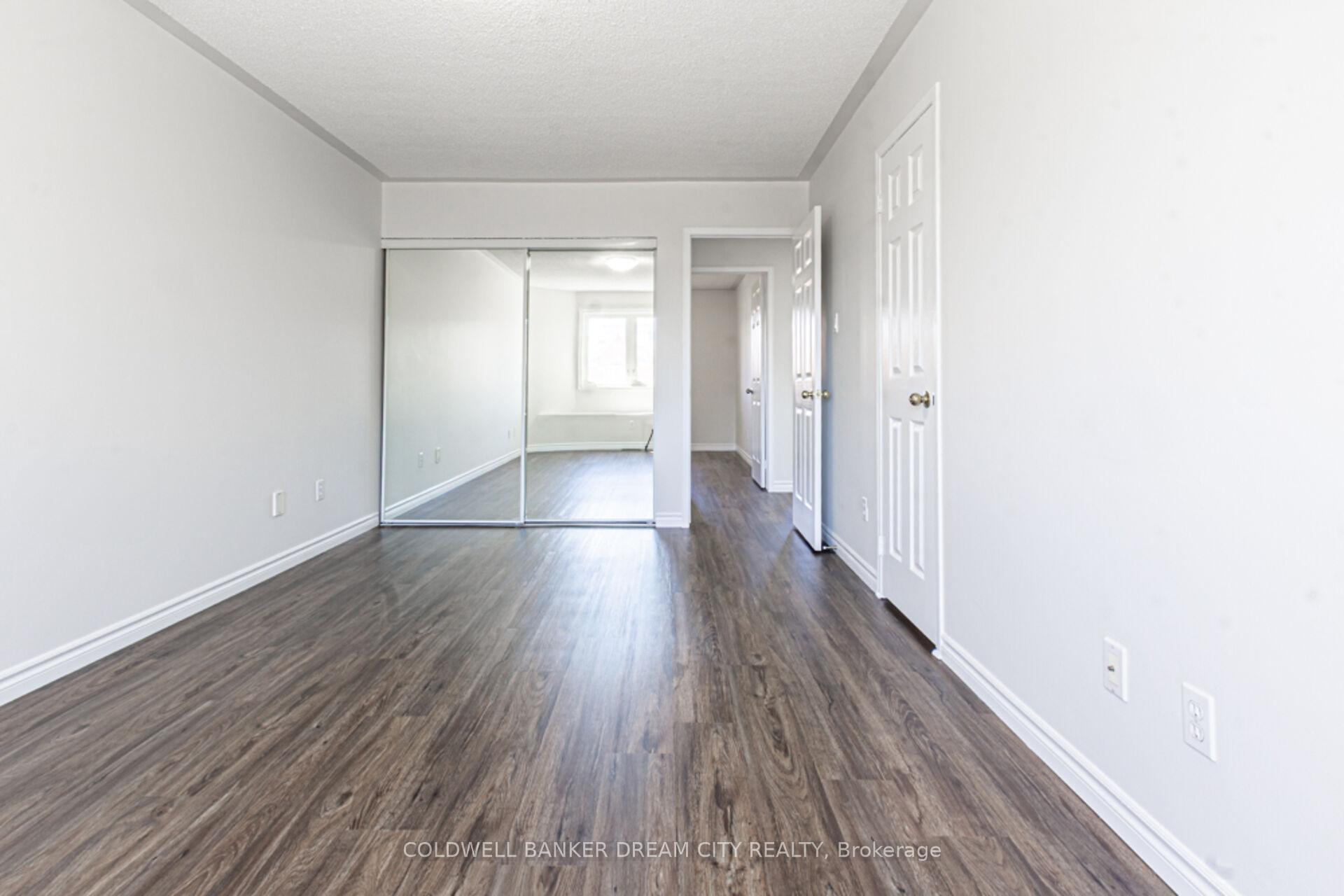 Photo 20 of 5 Asterwind Crescent, Brampton, Sandringham-Wellington — HOMEH