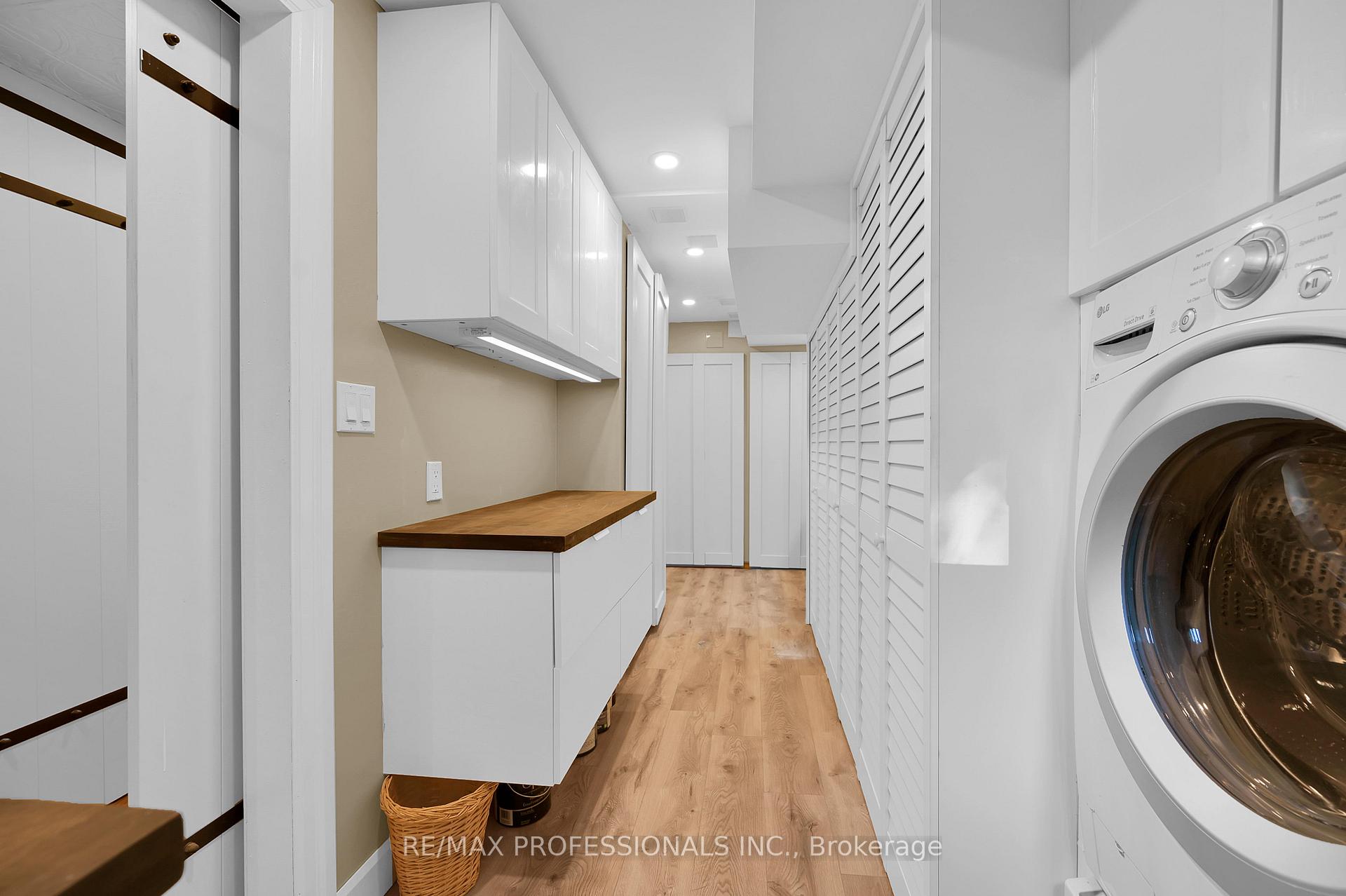 Photo 8 of 80 Townsend Avenue, Burlington, LaSalle — HOMEH