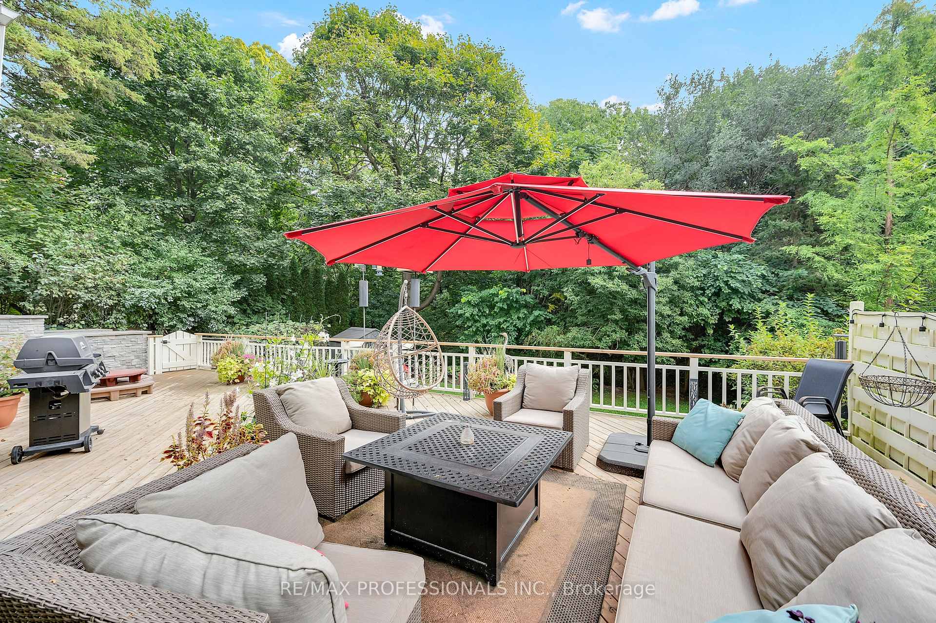 Photo 16 of 80 Townsend Avenue, Burlington, LaSalle — HOMEH