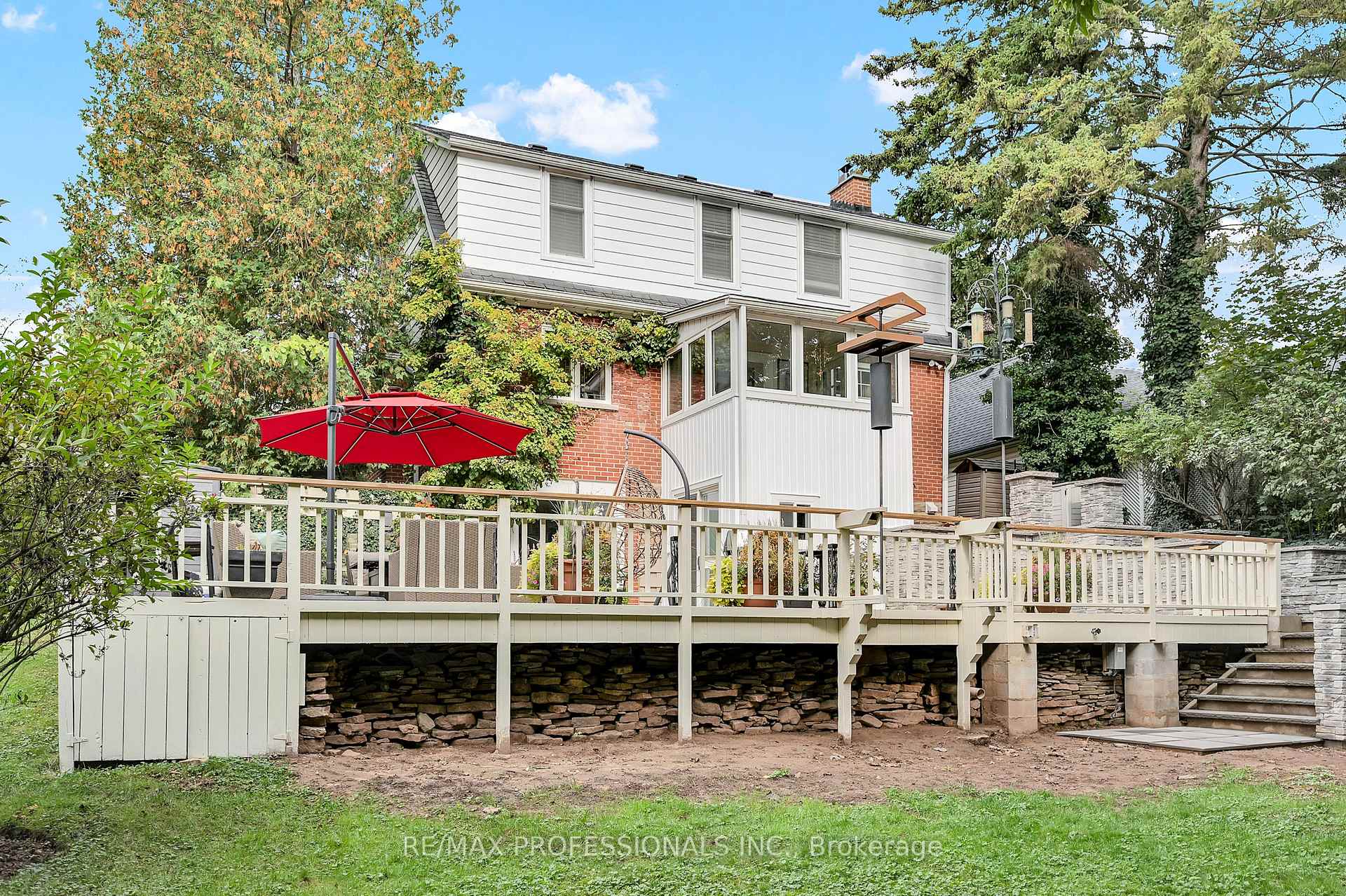 Photo 22 of 80 Townsend Avenue, Burlington, LaSalle — HOMEH