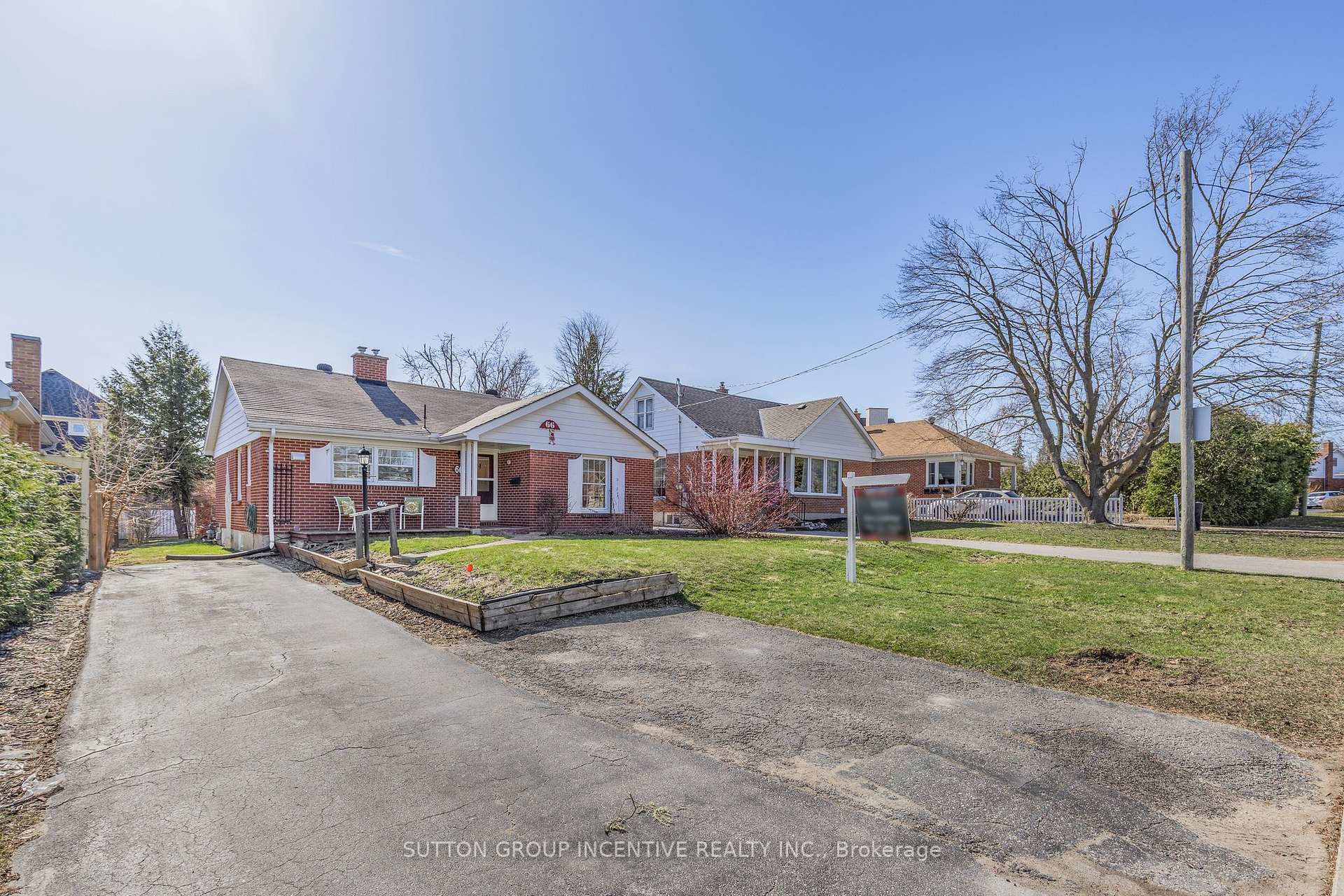 Photo 2 of 66 Cook Street, Barrie, Codrington — HOMEH