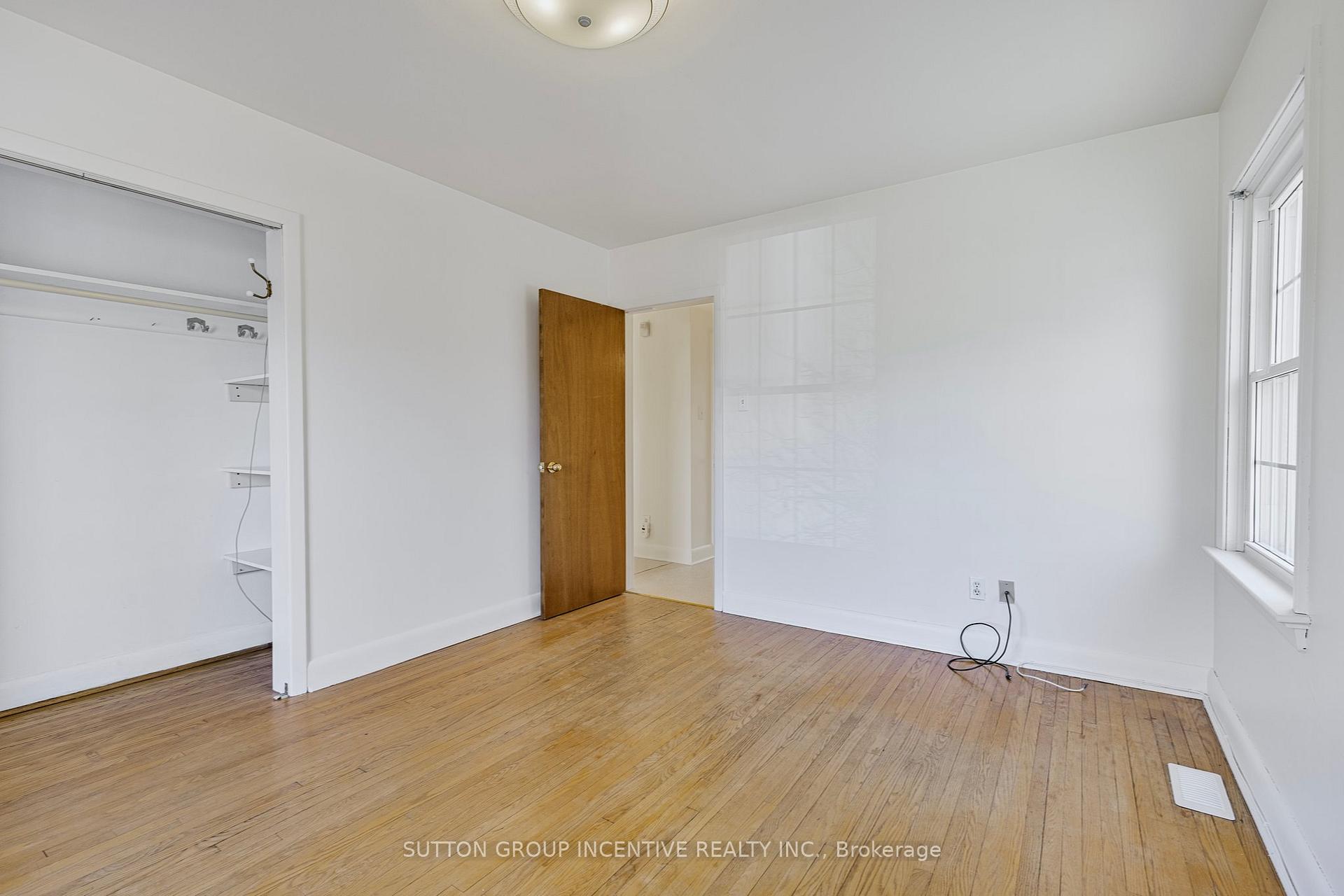 Photo 14 of 66 Cook Street, Barrie, Codrington — HOMEH