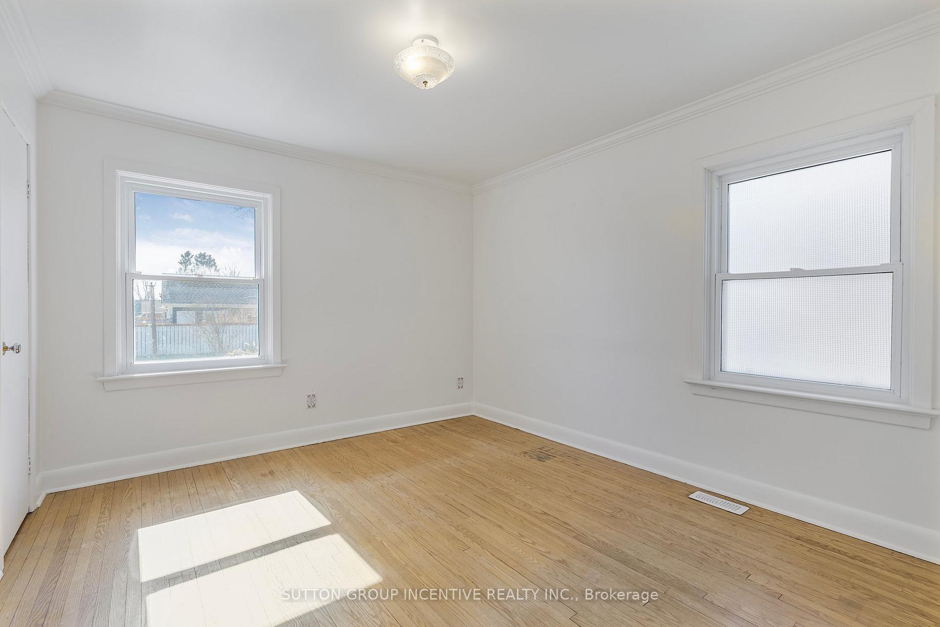Photo 15 of 66 Cook Street, Barrie, Codrington — HOMEH