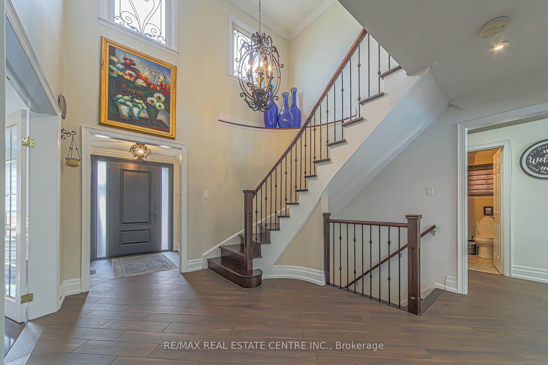 Photo 5 of 29 Linden Crescent, Brampton, Westgate — HOMEH