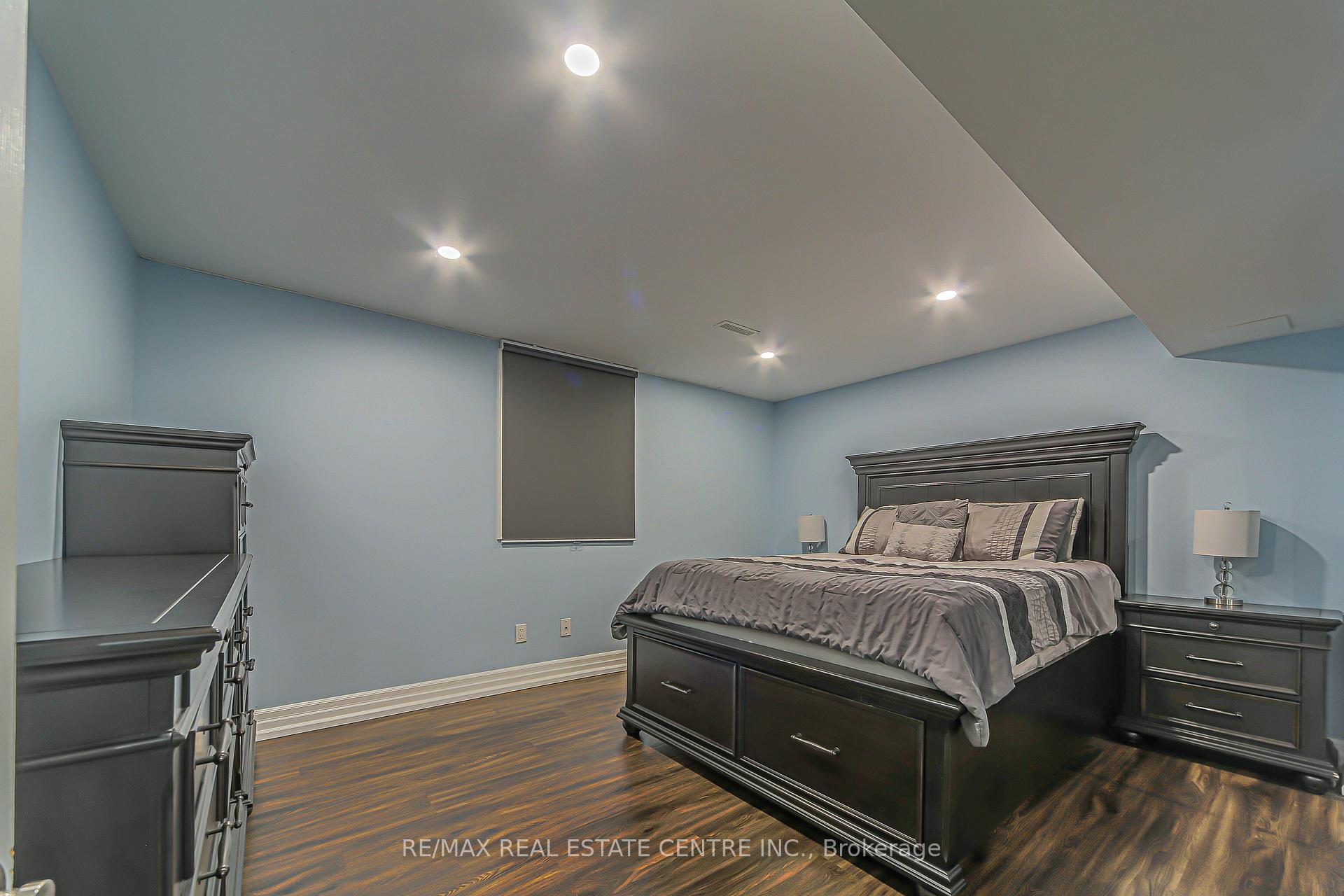 Photo 27 of 29 Linden Crescent, Brampton, Westgate — HOMEH