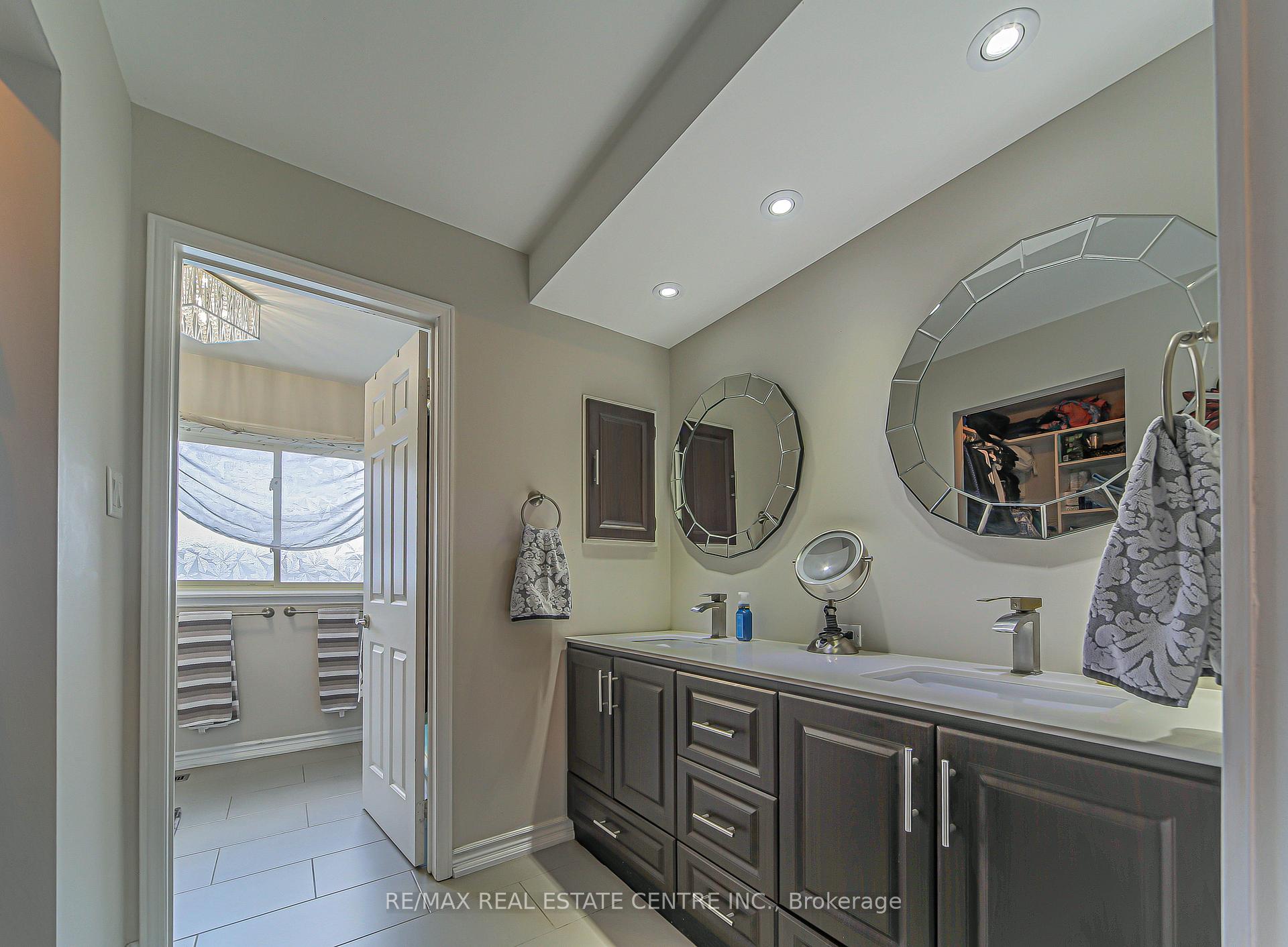 Photo 37 of 29 Linden Crescent, Brampton, Westgate — HOMEH