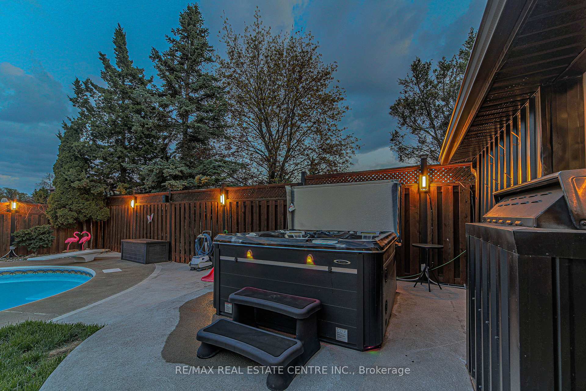 Photo 45 of 29 Linden Crescent, Brampton, Westgate — HOMEH