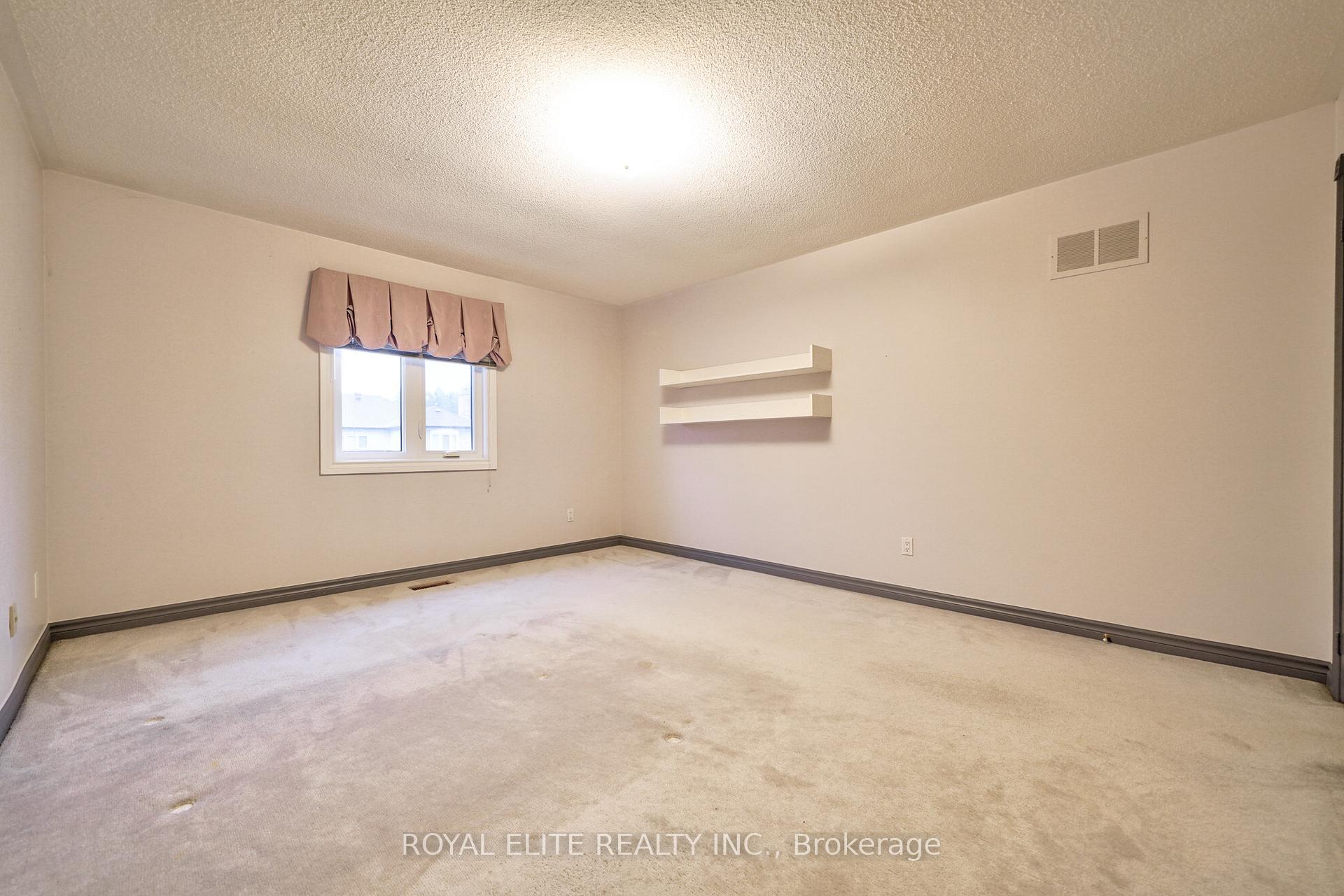 Photo 26 of 22 Montclair Road, Richmond Hill, Bayview Hill — HOMEH