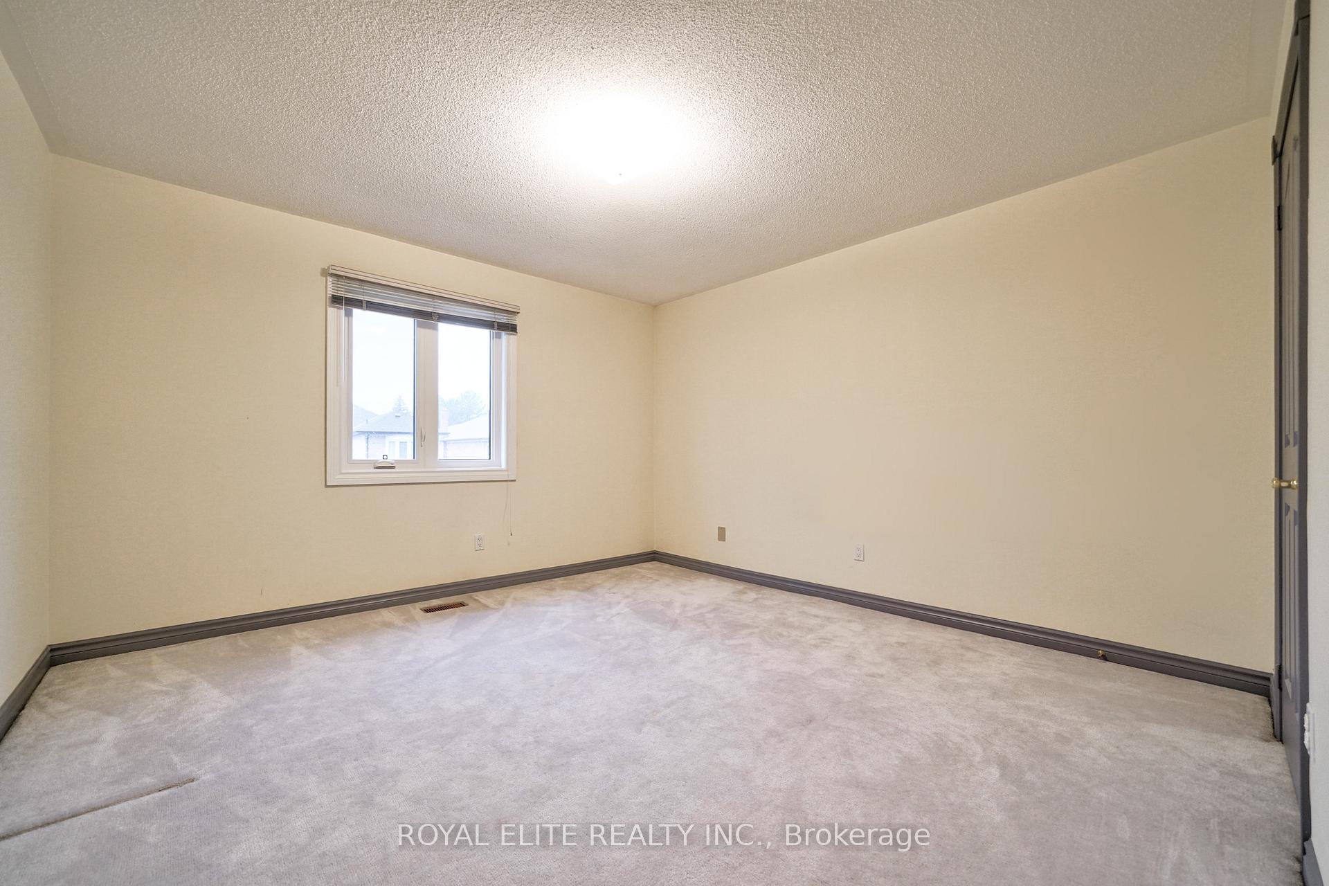 Photo 27 of 22 Montclair Road, Richmond Hill, Bayview Hill — HOMEH