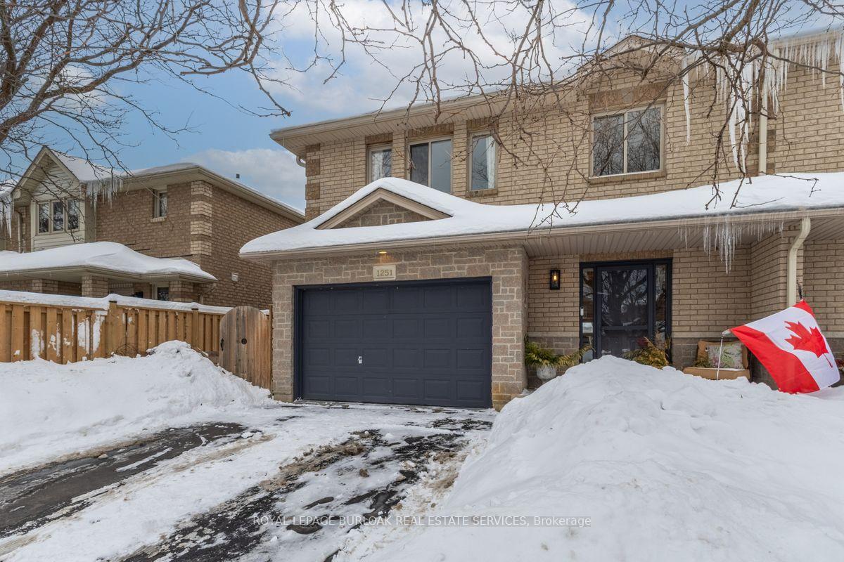 Photo 3 of 1251 Stephenson Drive, Burlington, Brant — HOMEH