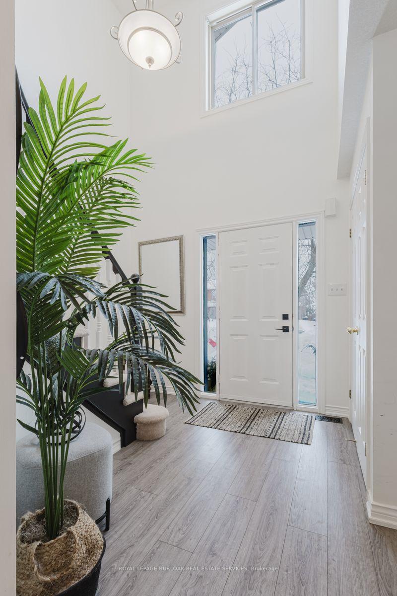 Photo 6 of 1251 Stephenson Drive, Burlington, Brant — HOMEH