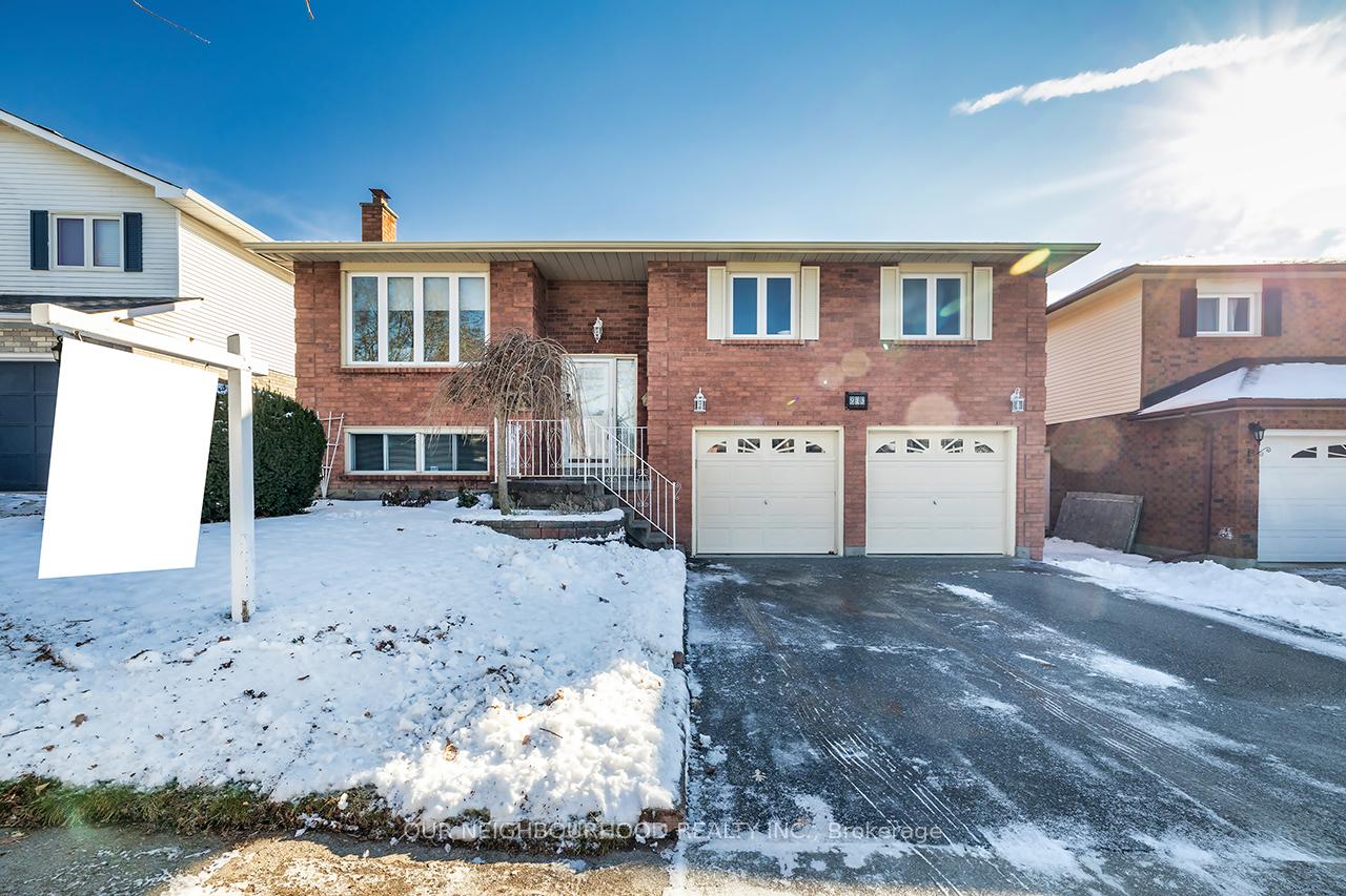 Photo 2 of 913 Copperfield Drive, Oshawa, Eastdale — HOMEH