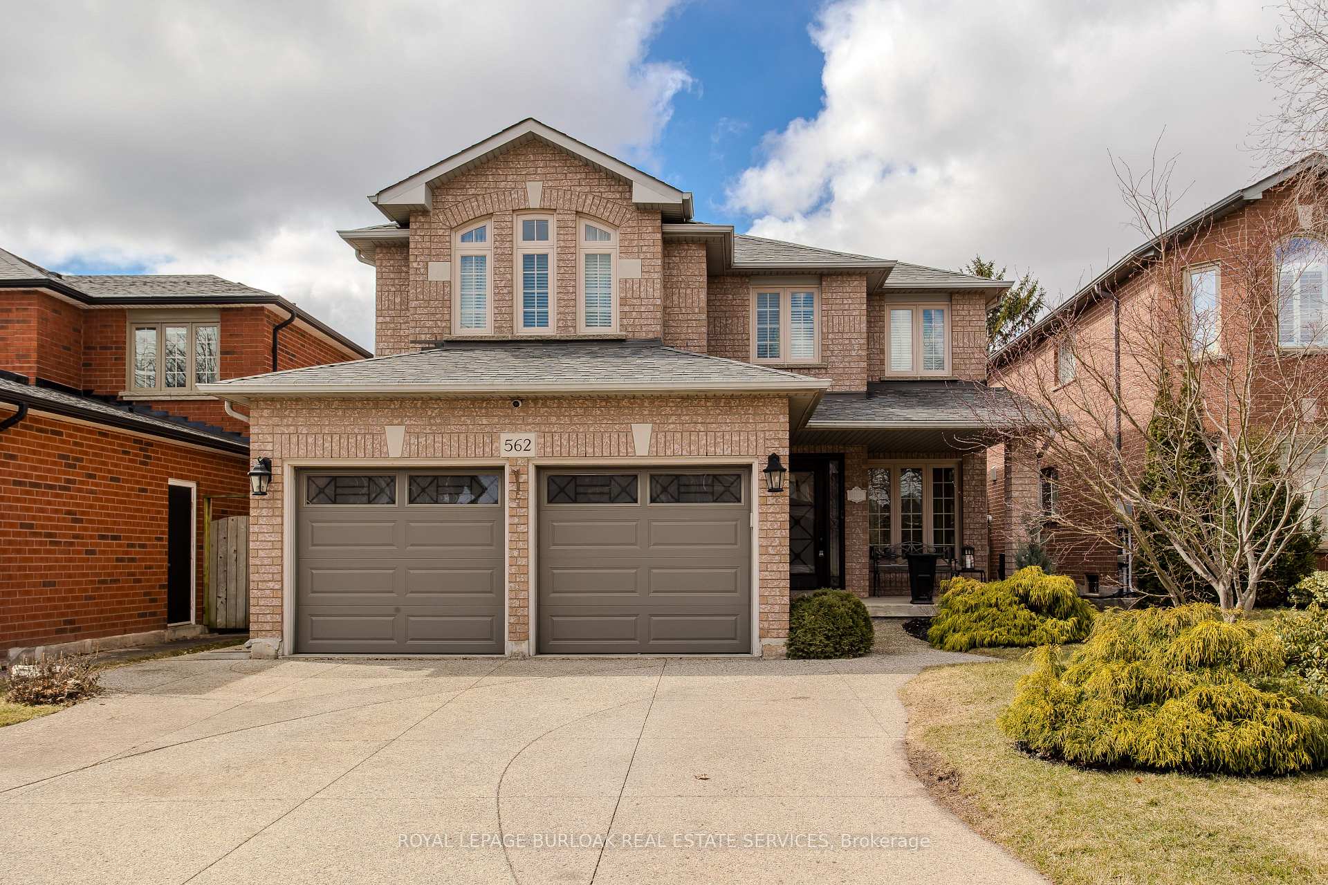 Photo 1 of 562 Phoebe Crescent, Burlington, Appleby — HOMEH