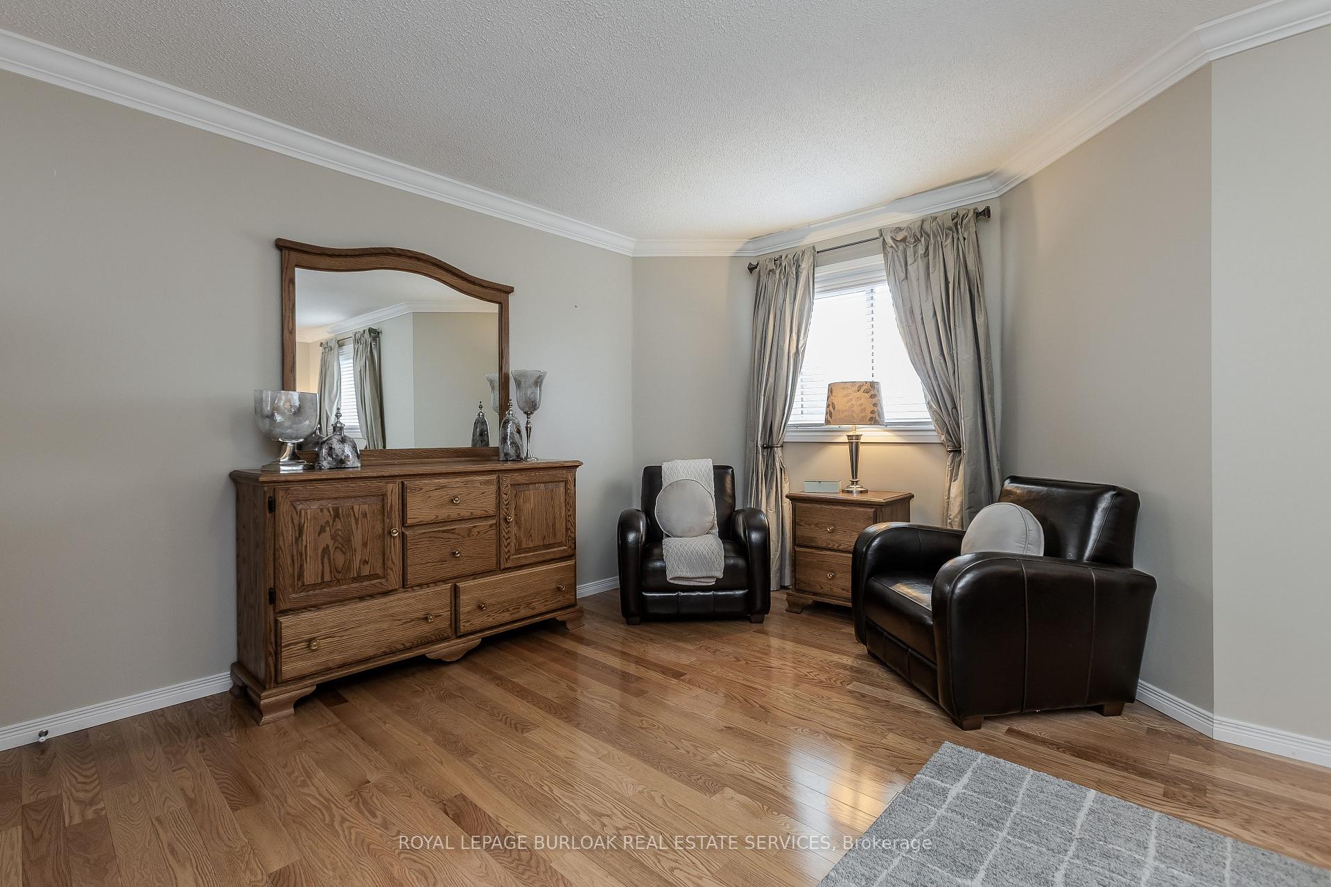 Photo 21 of 562 Phoebe Crescent, Burlington, Appleby — HOMEH