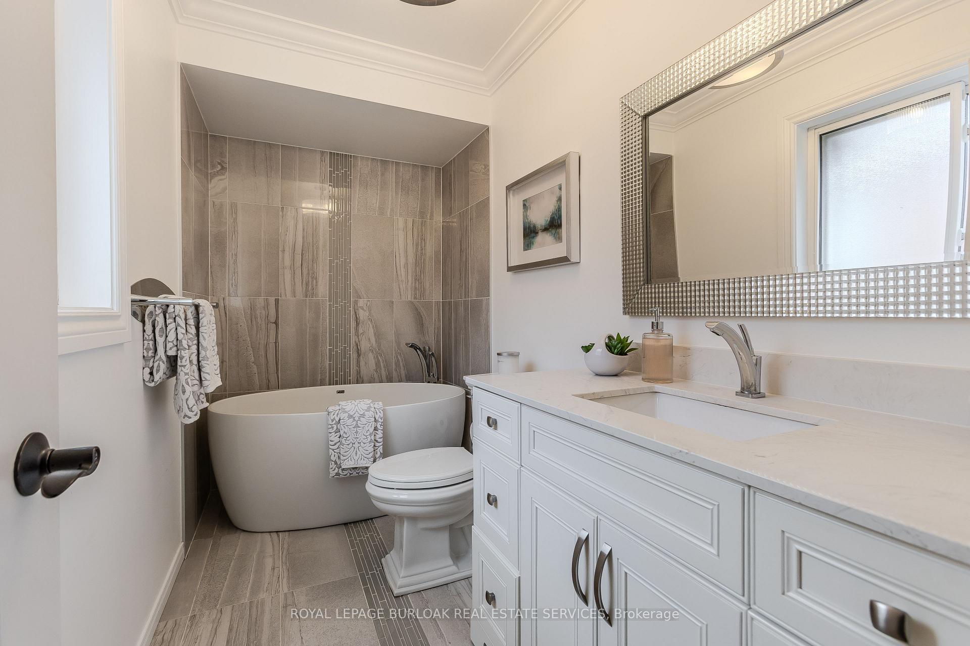 Photo 22 of 562 Phoebe Crescent, Burlington, Appleby — HOMEH