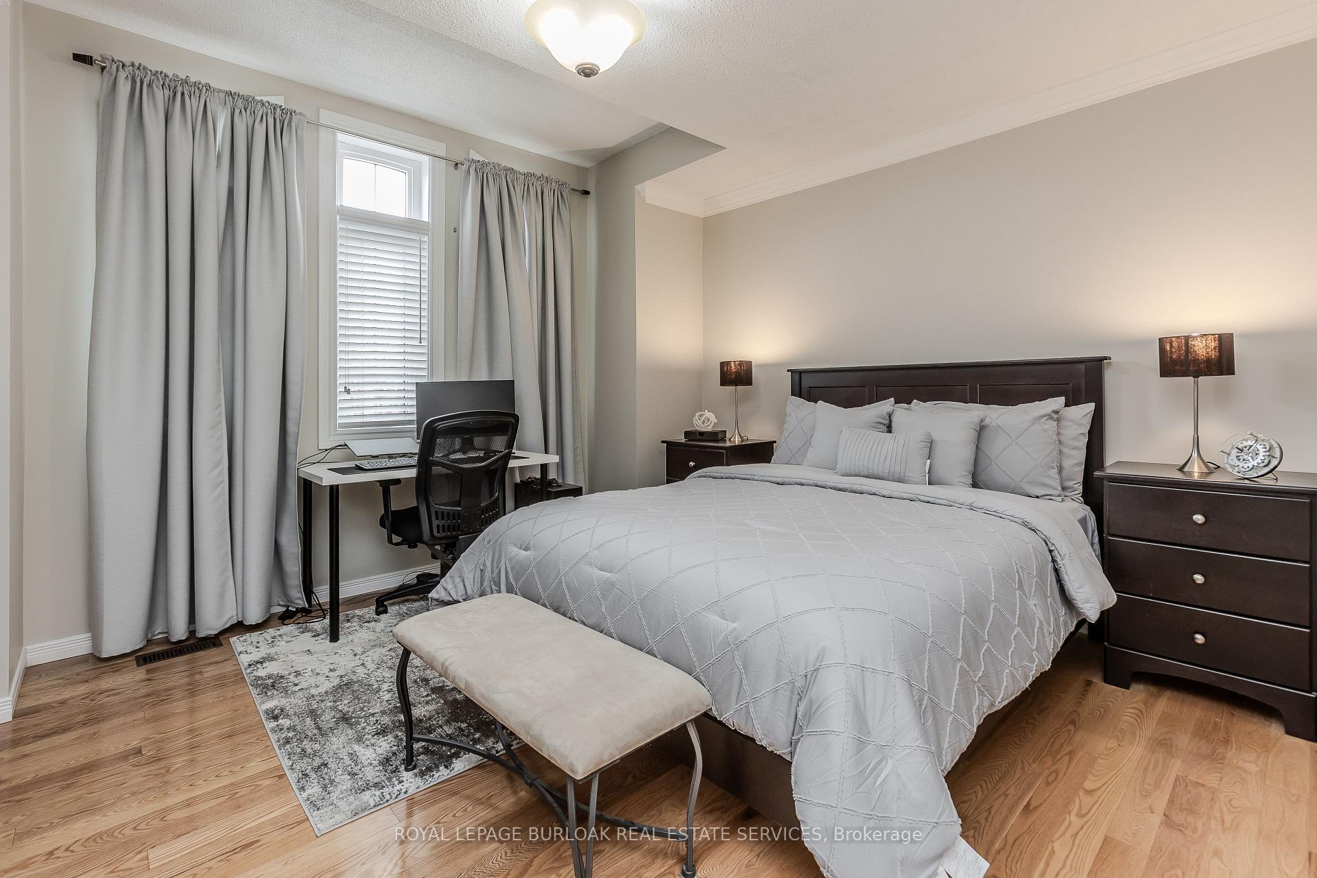 Photo 24 of 562 Phoebe Crescent, Burlington, Appleby — HOMEH