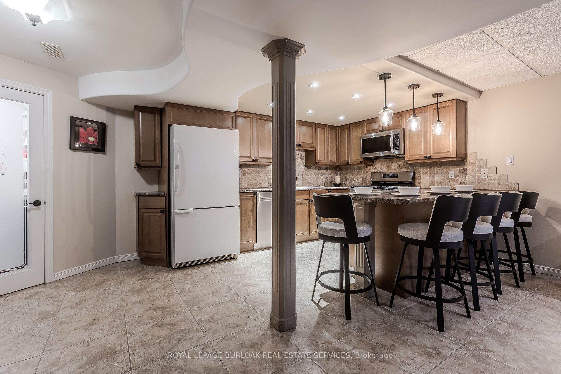 Photo 30 of 562 Phoebe Crescent, Burlington, Appleby — HOMEH