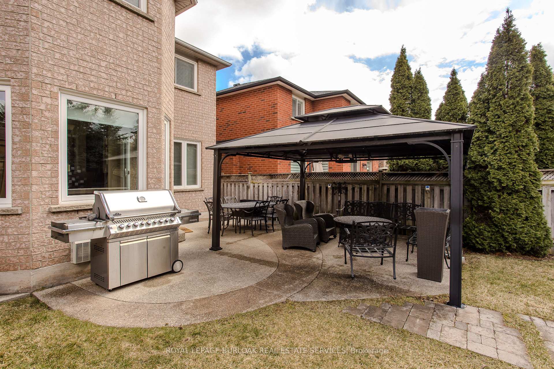 Photo 41 of 562 Phoebe Crescent, Burlington, Appleby — HOMEH