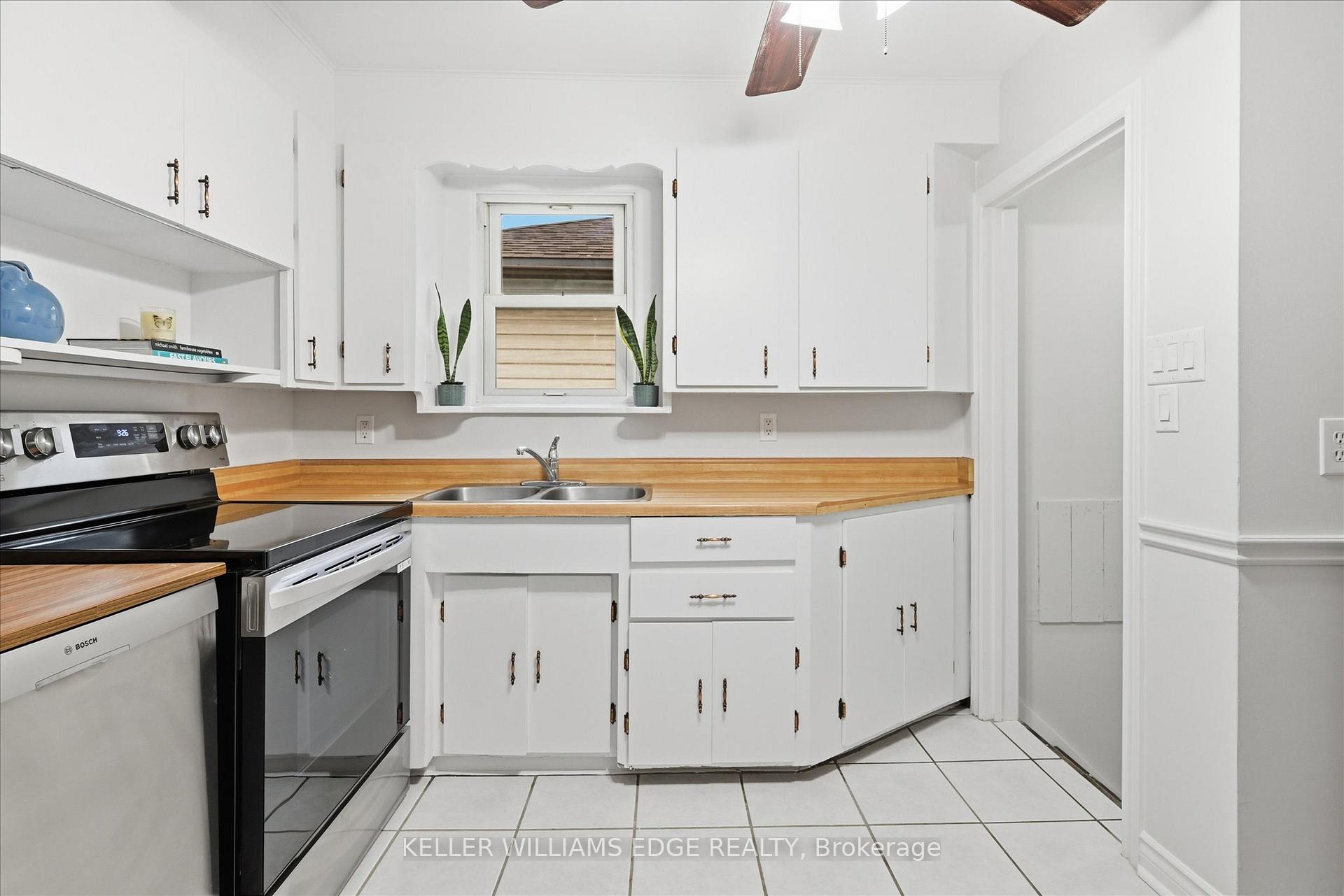 Photo 8 of 184 Cline Avenue S, Hamilton, Ainslie Wood — HOMEH
