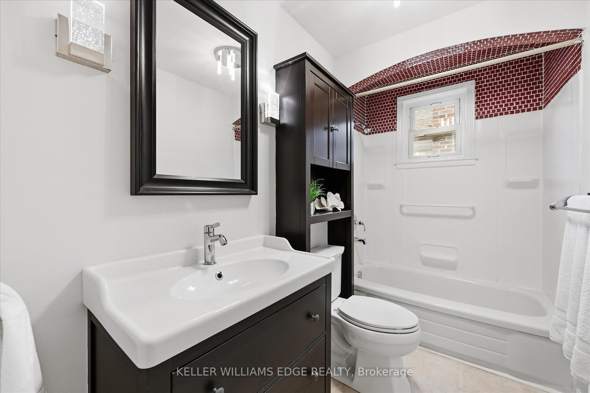 Photo 14 of 184 Cline Avenue S, Hamilton, Ainslie Wood — HOMEH