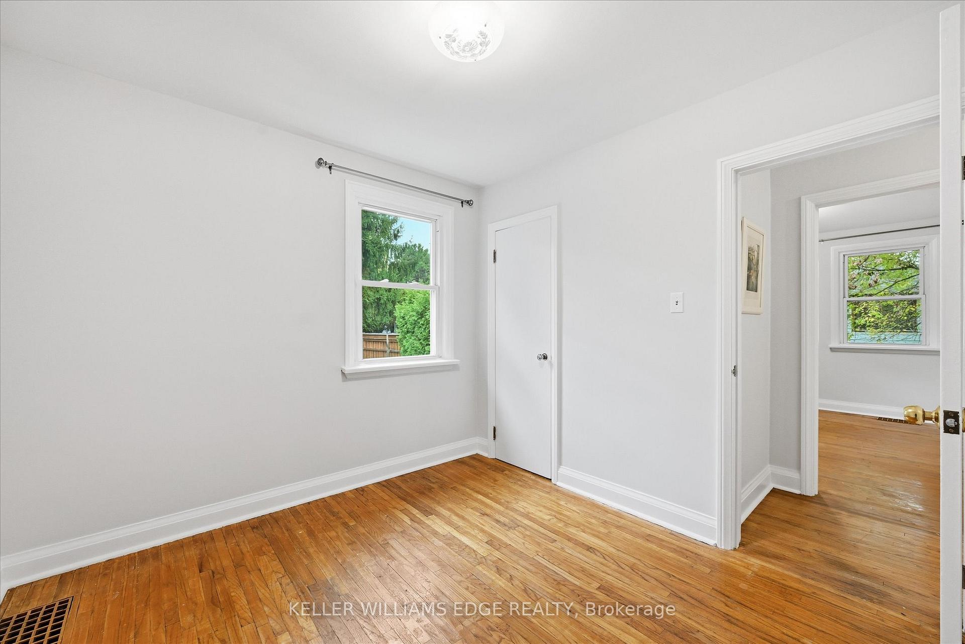 Photo 16 of 184 Cline Avenue S, Hamilton, Ainslie Wood — HOMEH