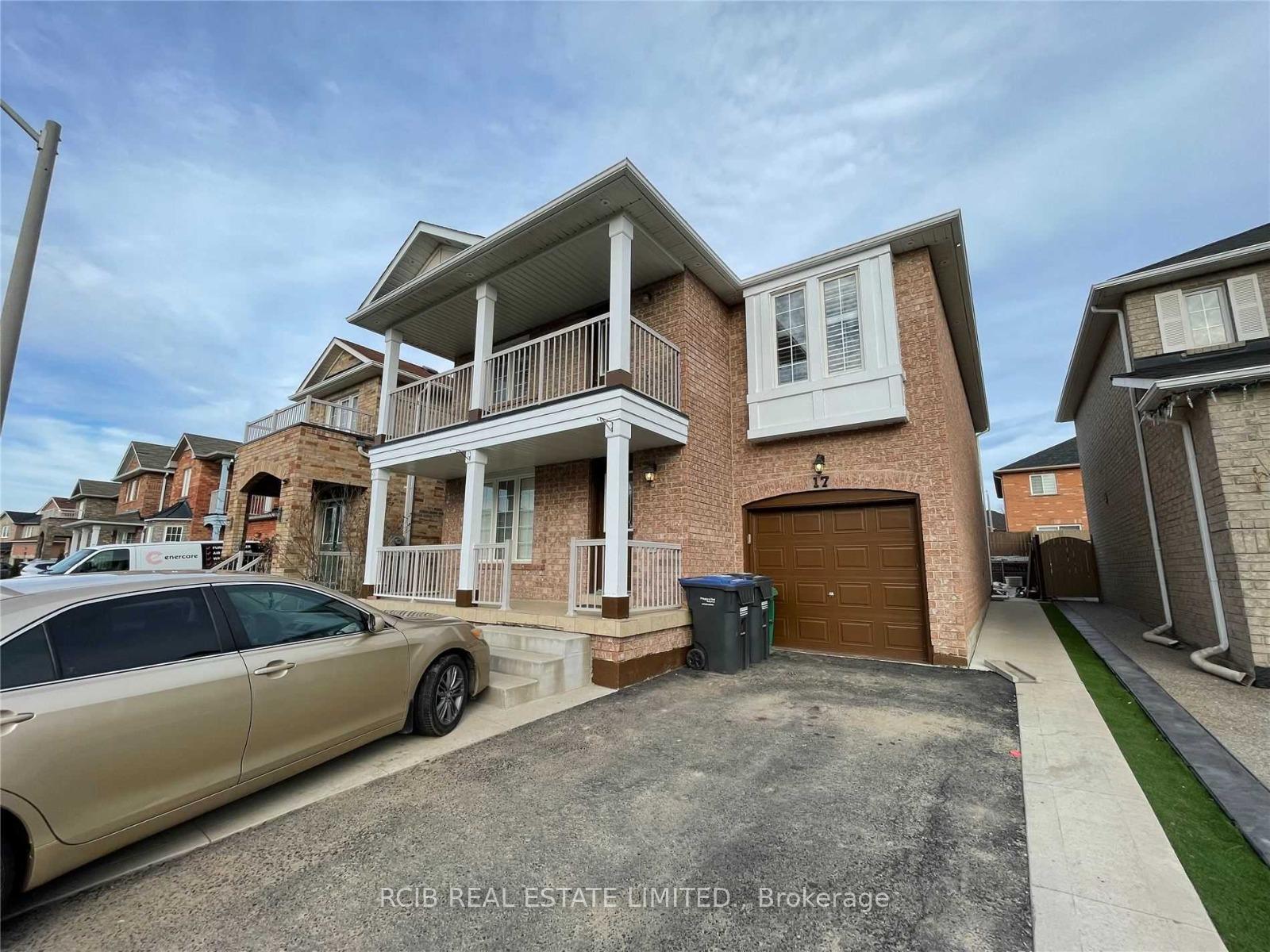 Photo 1 of 17 Schooner Drive S, Brampton, Fletcher's Meadow — HOMEH