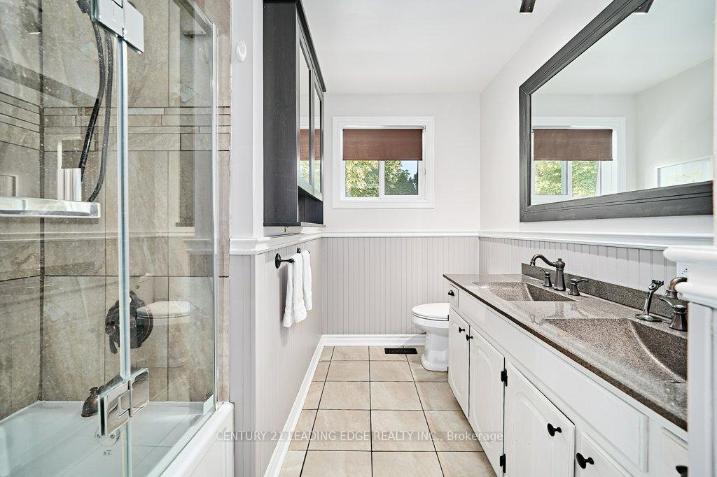 Photo 27 of 25 Eileen Drive, Barrie, Allandale Heights — HOMEH